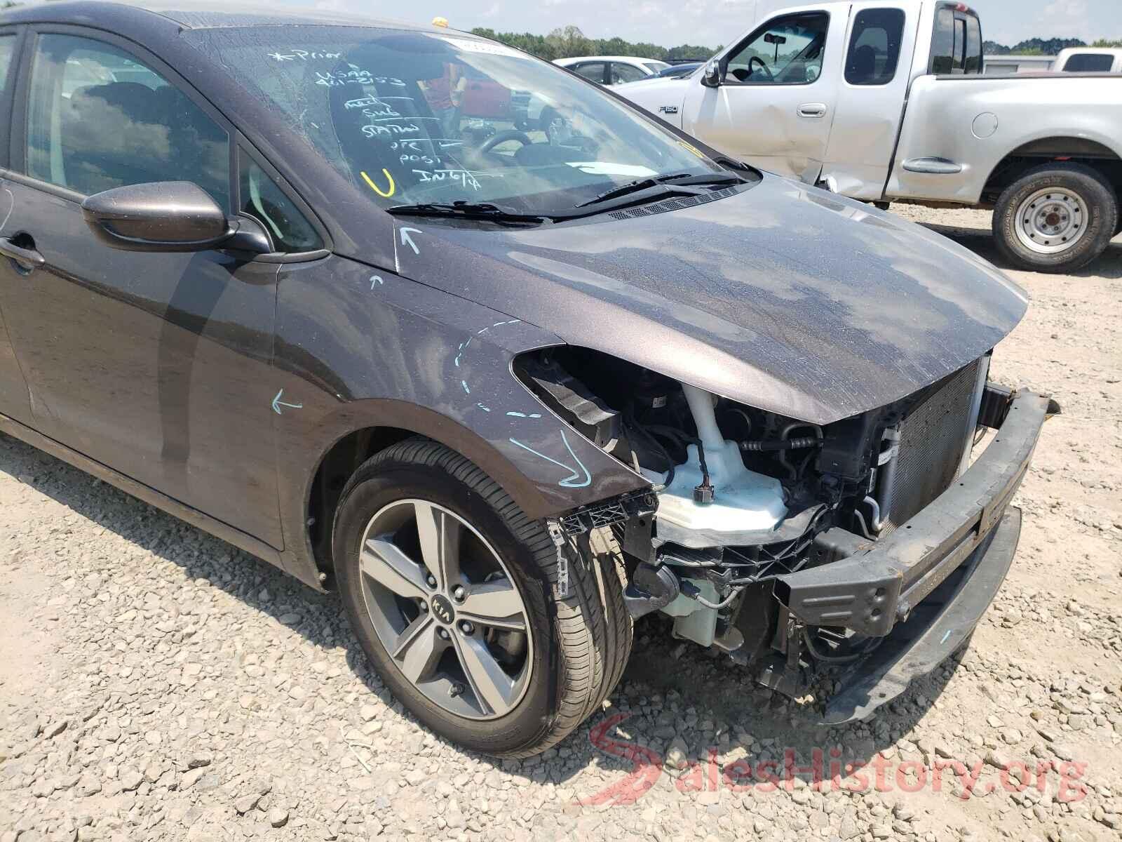 3KPFL4A70JE173949 2018 KIA FORTE