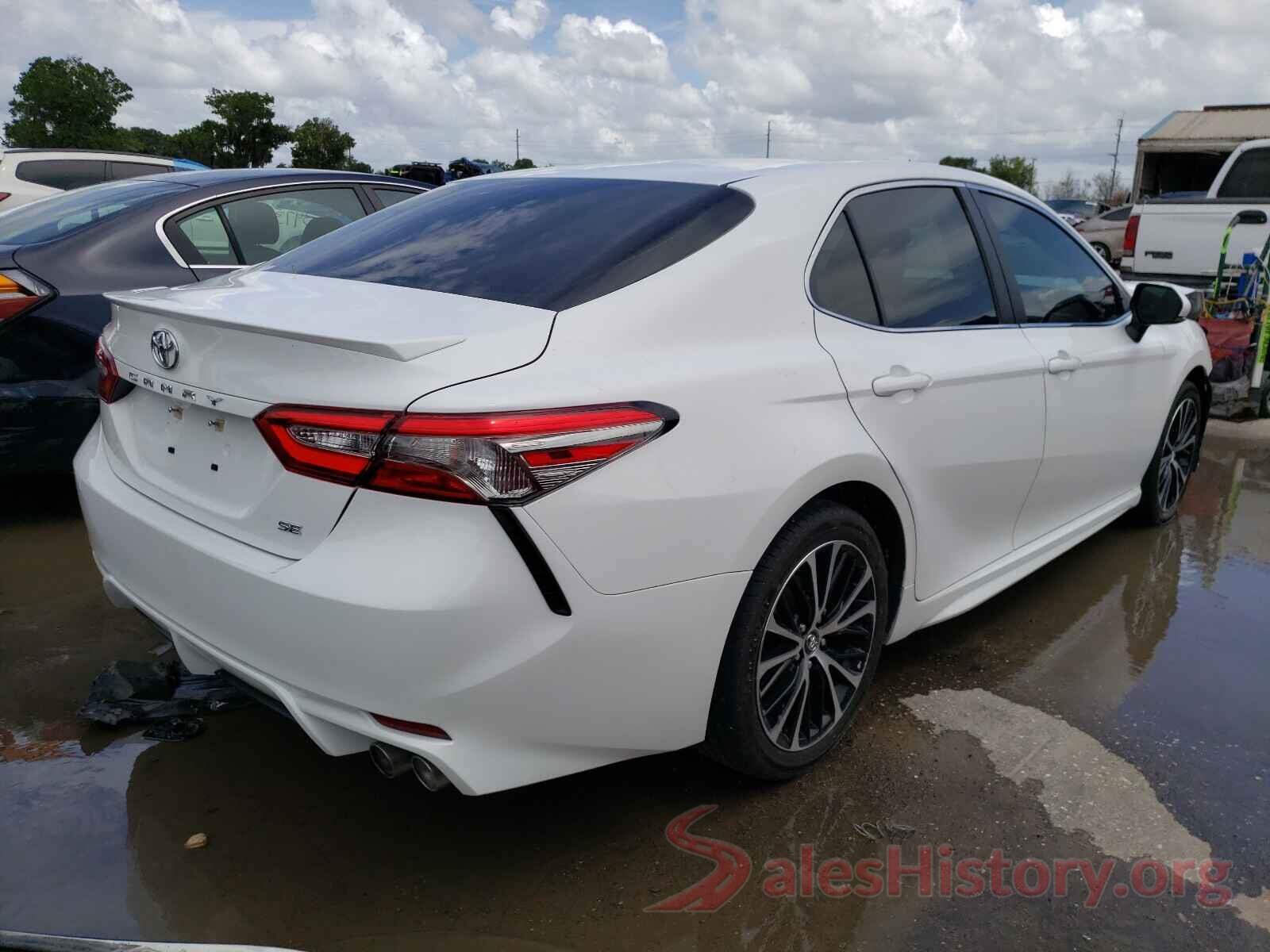 4T1B11HK0JU119688 2018 TOYOTA CAMRY