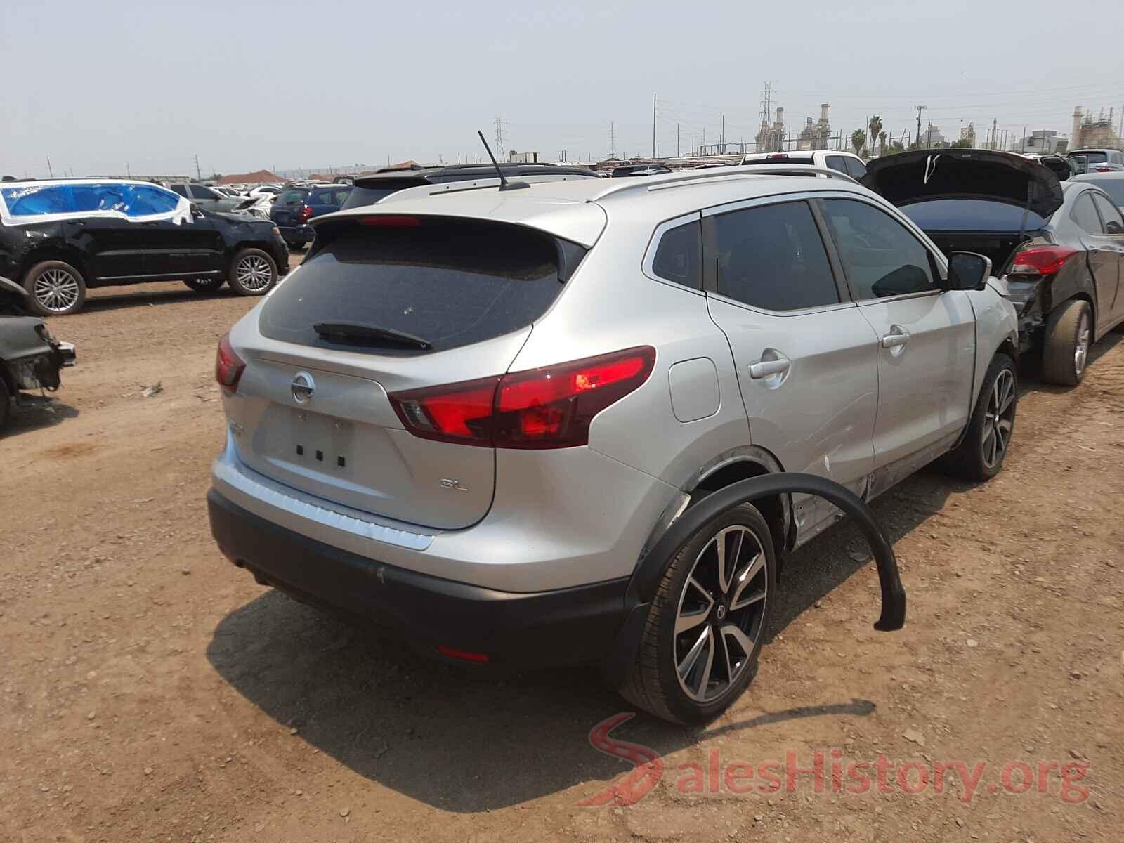 JN1BJ1CP5HW027050 2017 NISSAN ROGUE