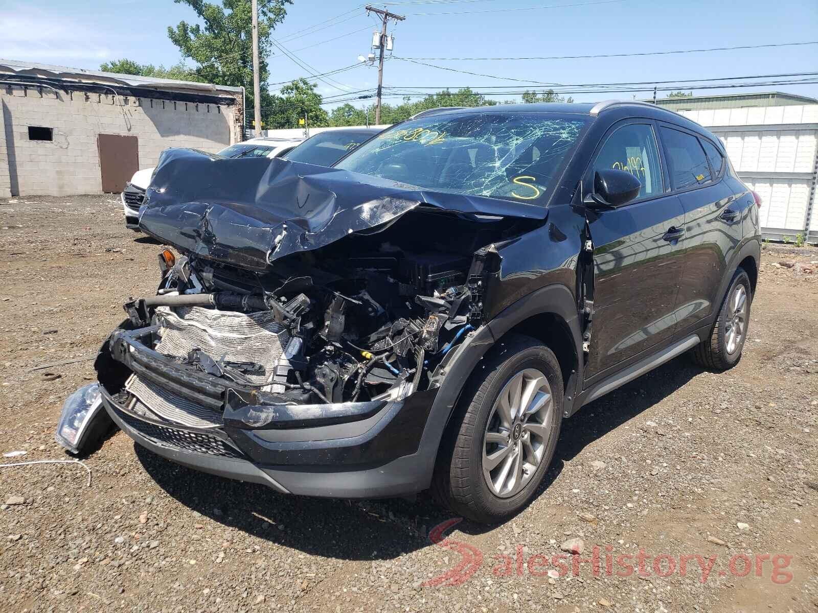 KM8J3CA46JU702621 2018 HYUNDAI TUCSON