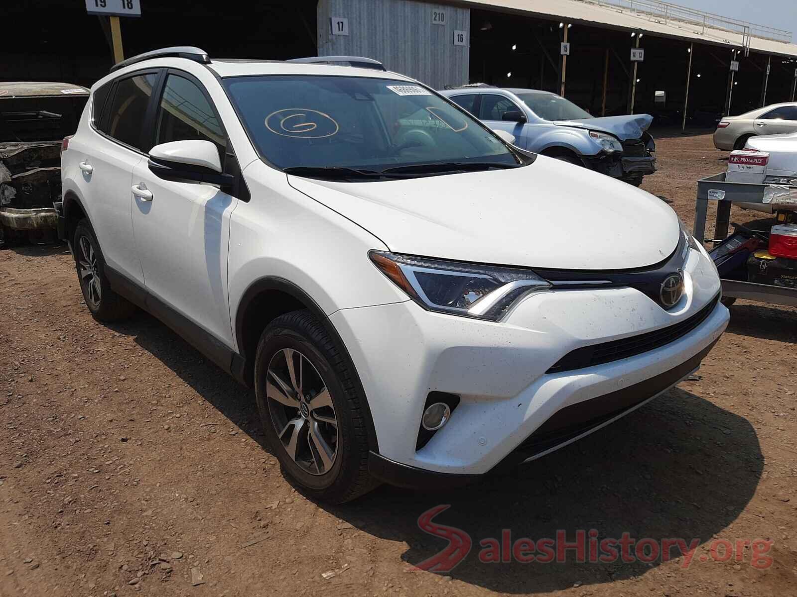 JTMRFREV9JD233562 2018 TOYOTA RAV4