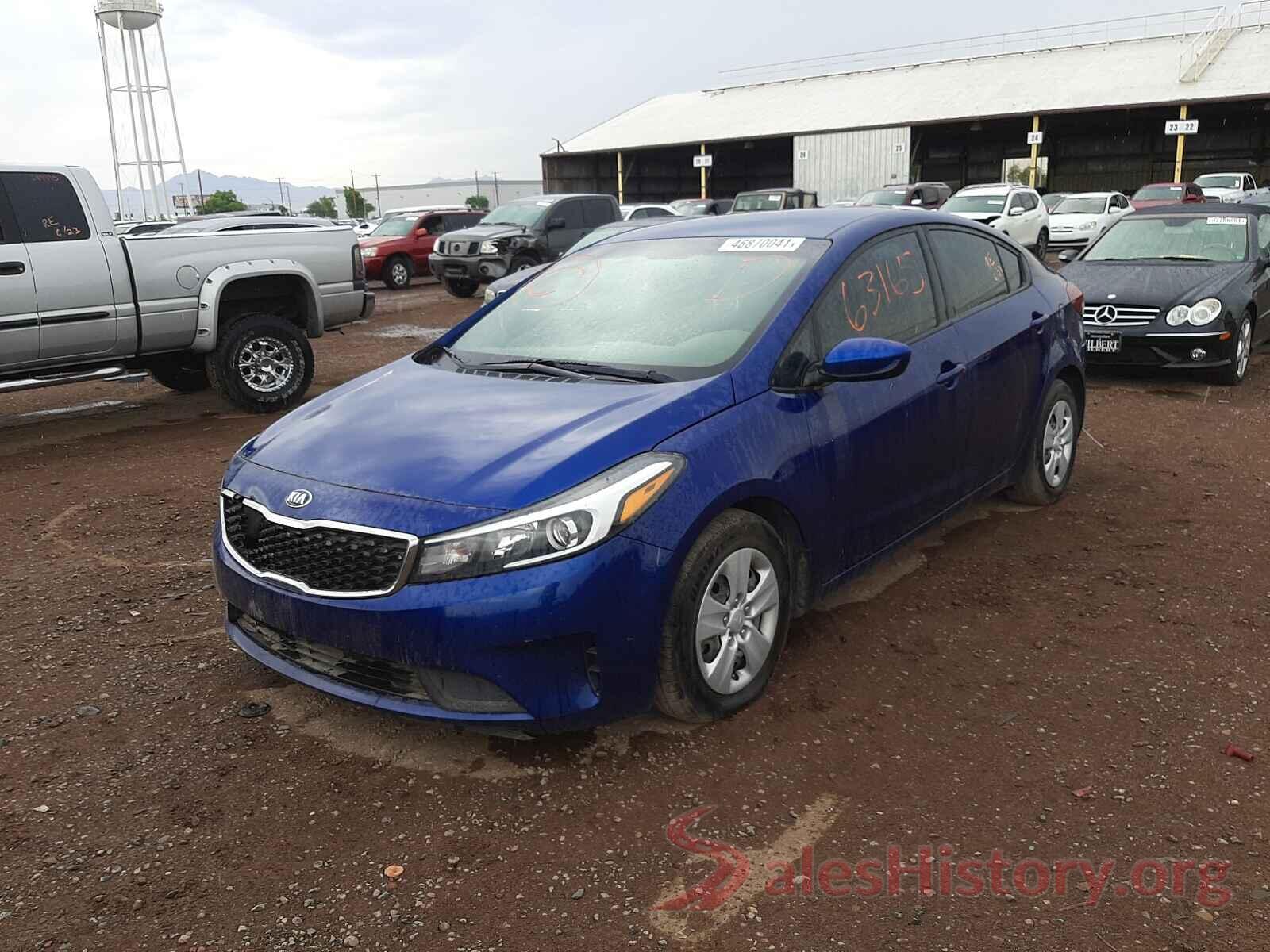 3KPFK4A76JE170587 2018 KIA FORTE