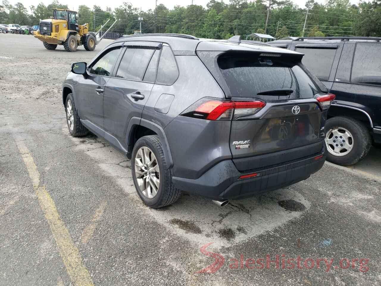 JTMC1RFVXKD007549 2019 TOYOTA RAV4