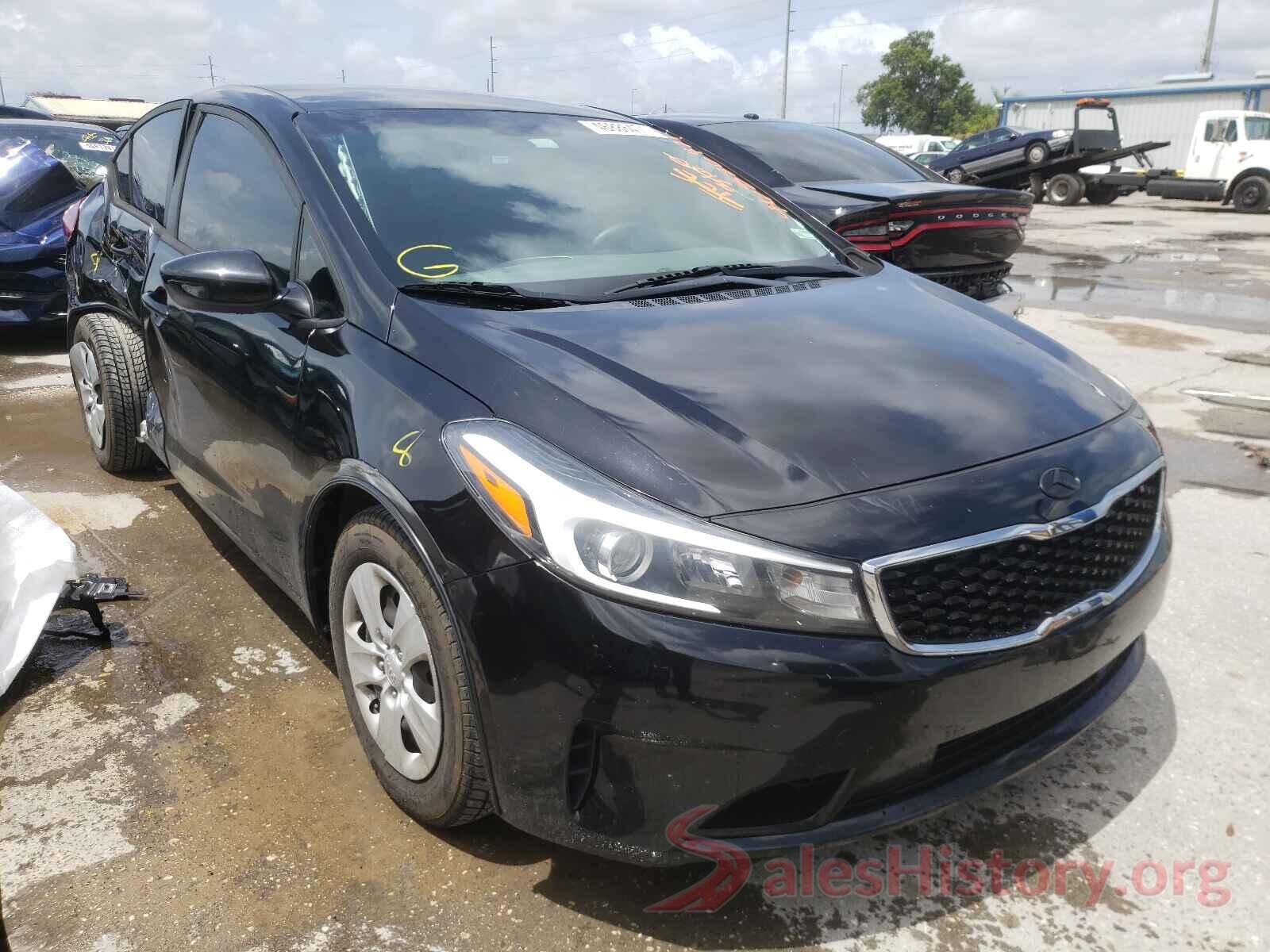 3KPFK4A76HE037662 2017 KIA FORTE