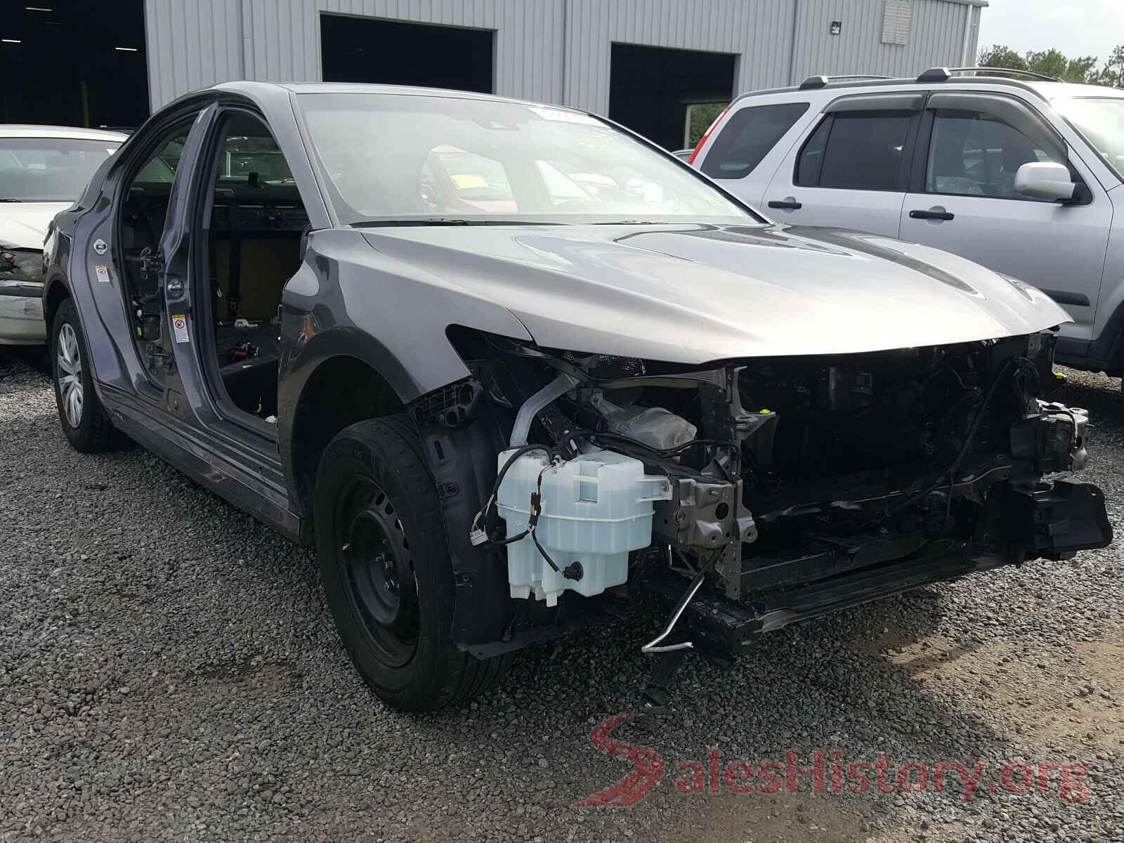 4T1B11HKXJU669867 2018 TOYOTA CAMRY