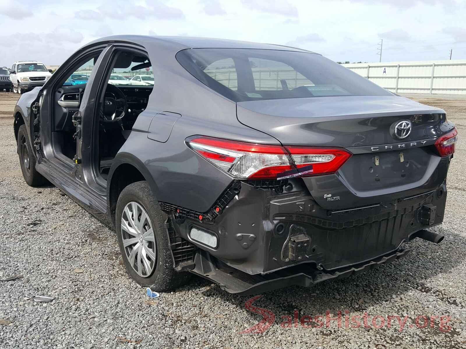 4T1B11HKXJU669867 2018 TOYOTA CAMRY