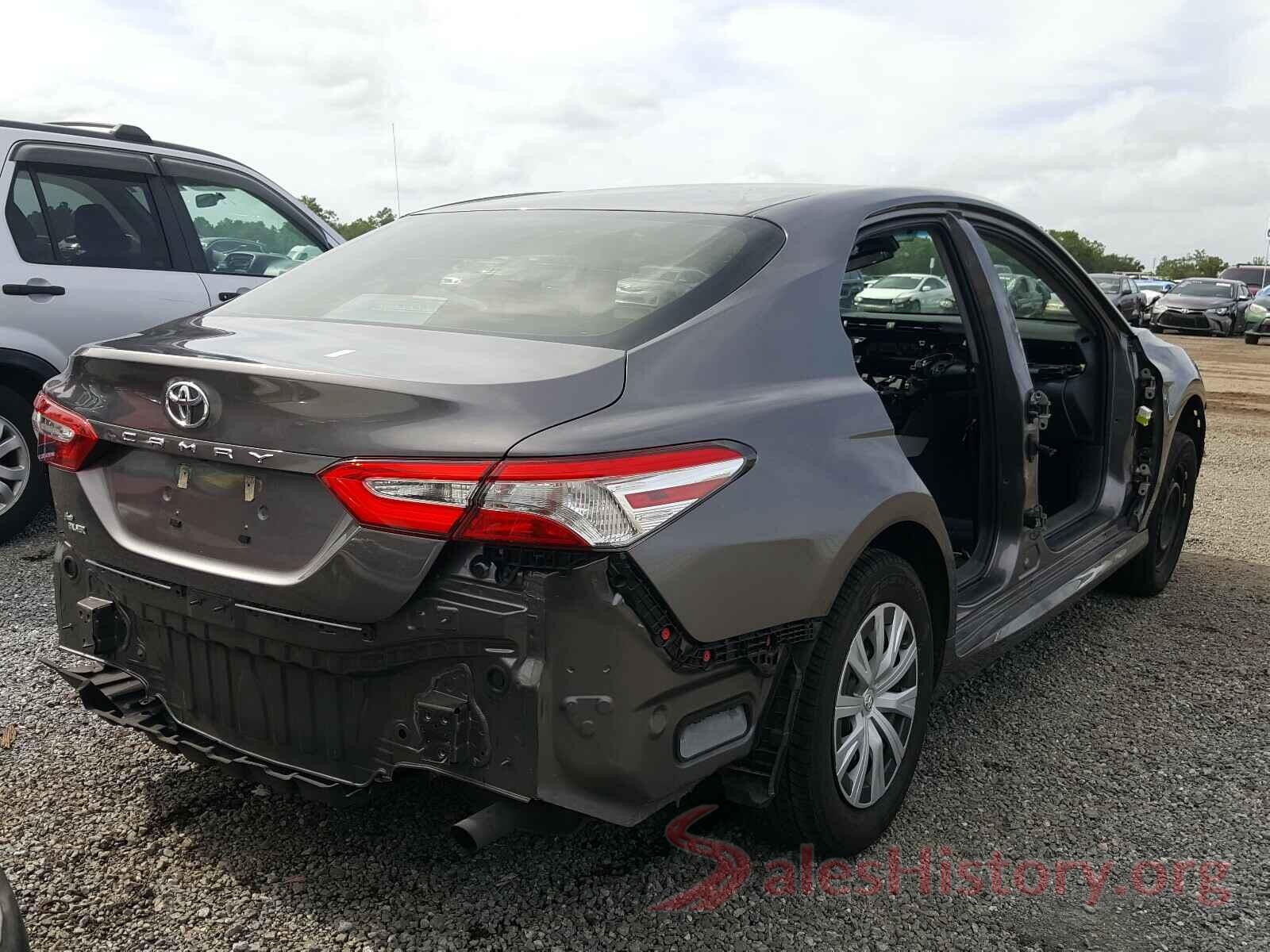 4T1B11HKXJU669867 2018 TOYOTA CAMRY