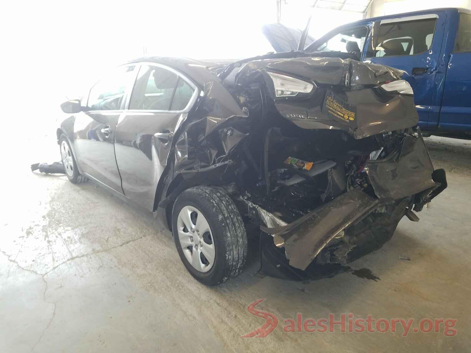 3KPFL4A7XHE087400 2017 KIA FORTE