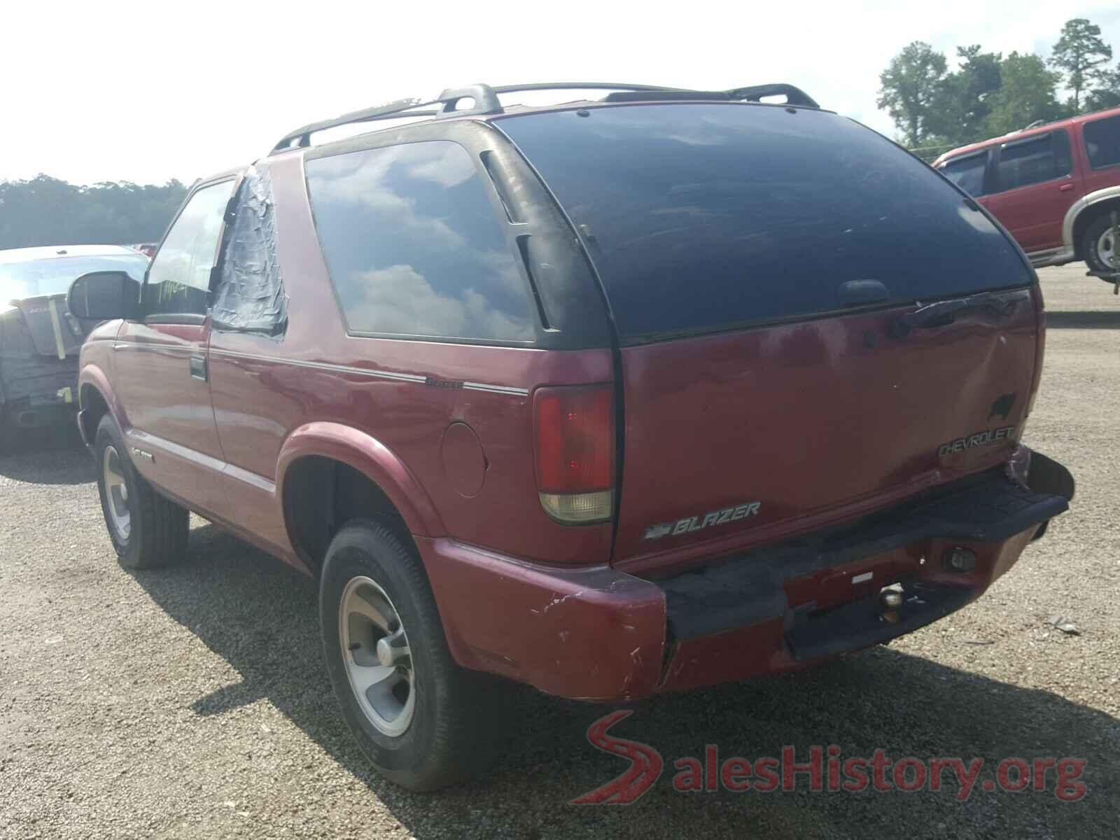 1GNCS18W9YK236921 2000 CHEVROLET BLAZER