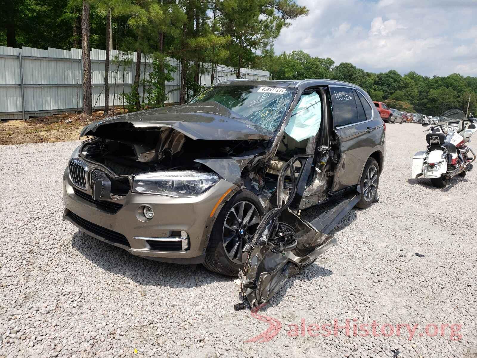 5UXKS4C55J0Y18034 2018 BMW X5