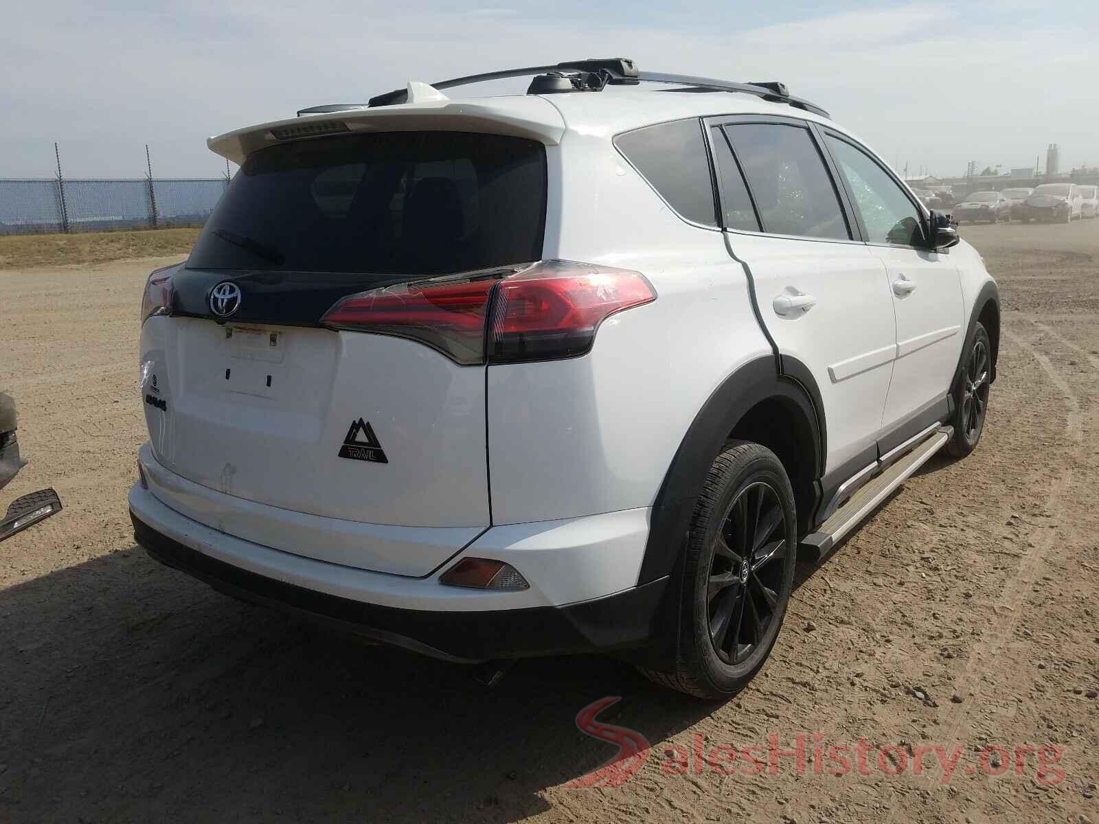 2T3RFREV9JW702099 2018 TOYOTA RAV4