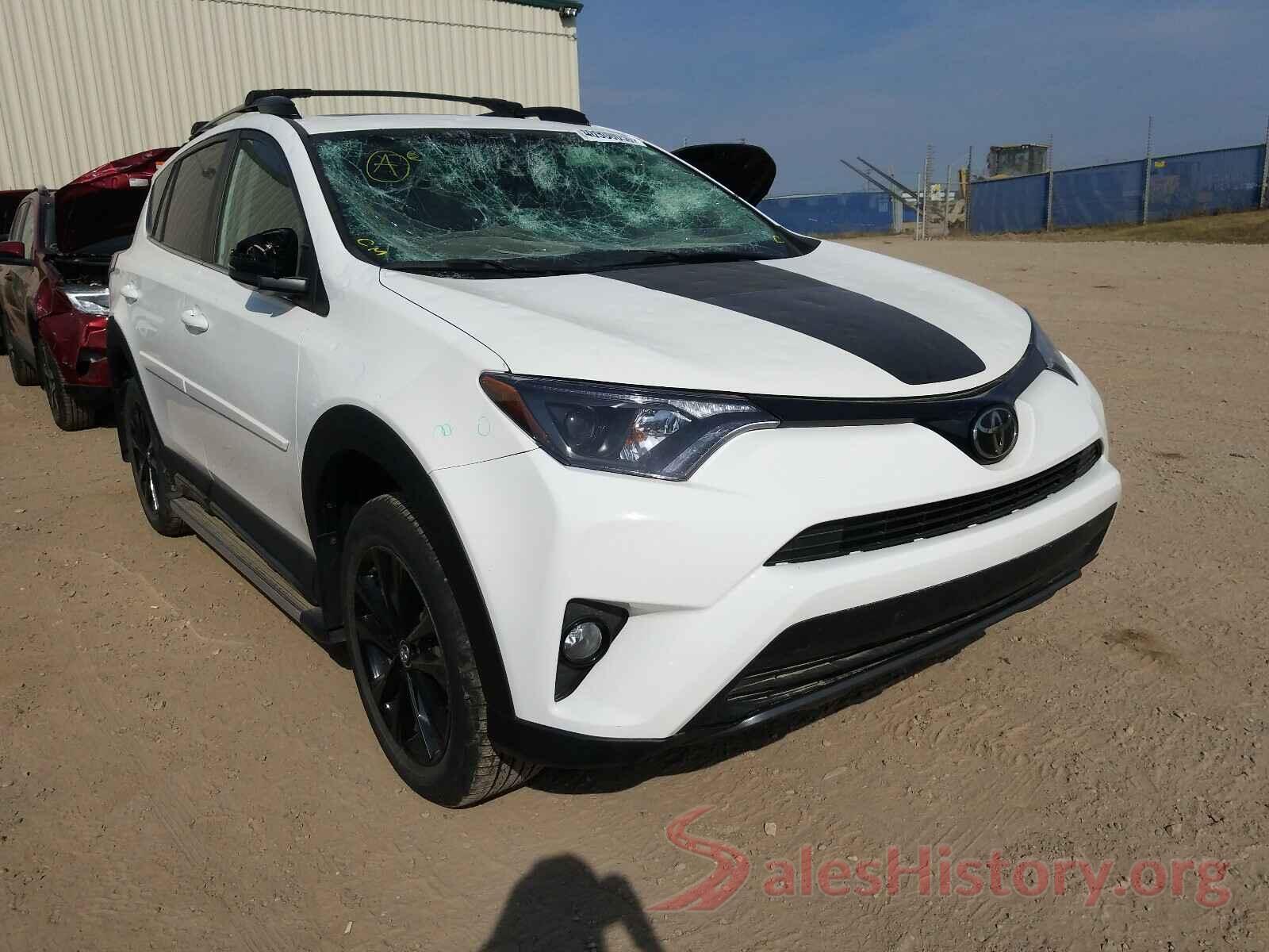 2T3RFREV9JW702099 2018 TOYOTA RAV4