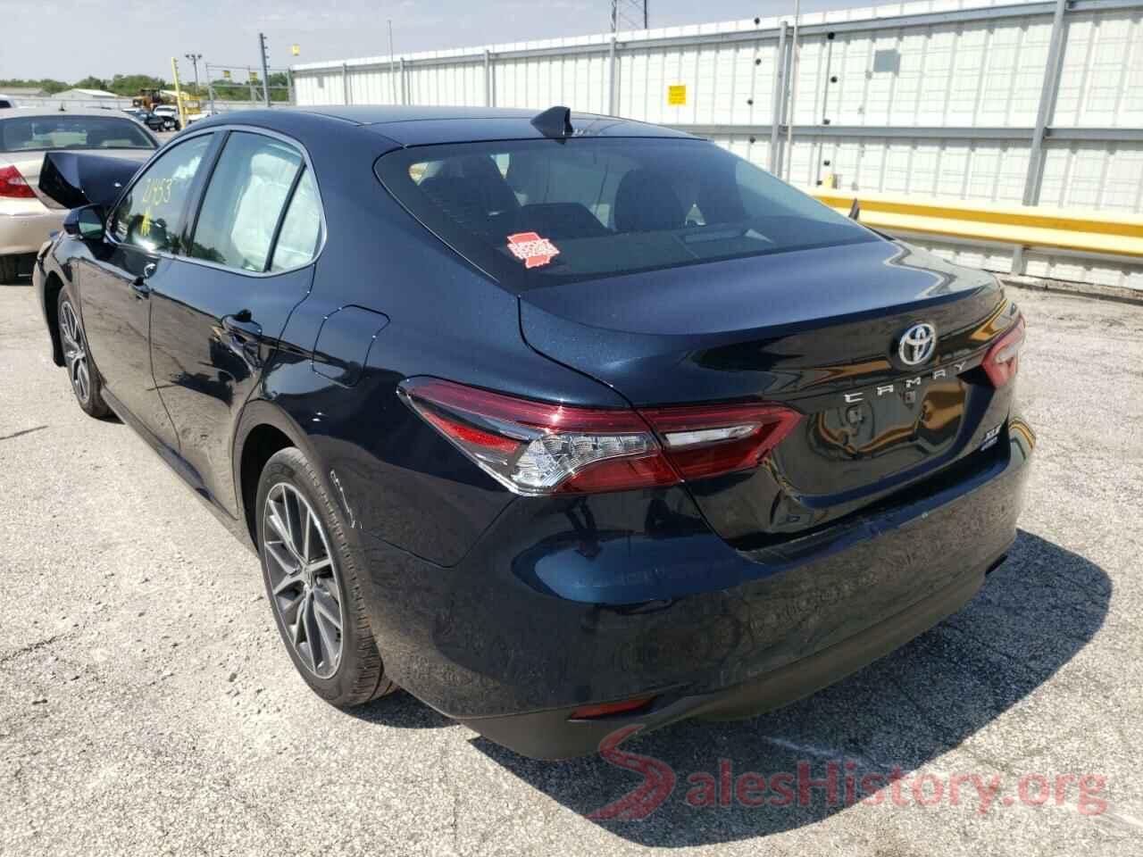 4T1F11BK6MU029377 2021 TOYOTA CAMRY