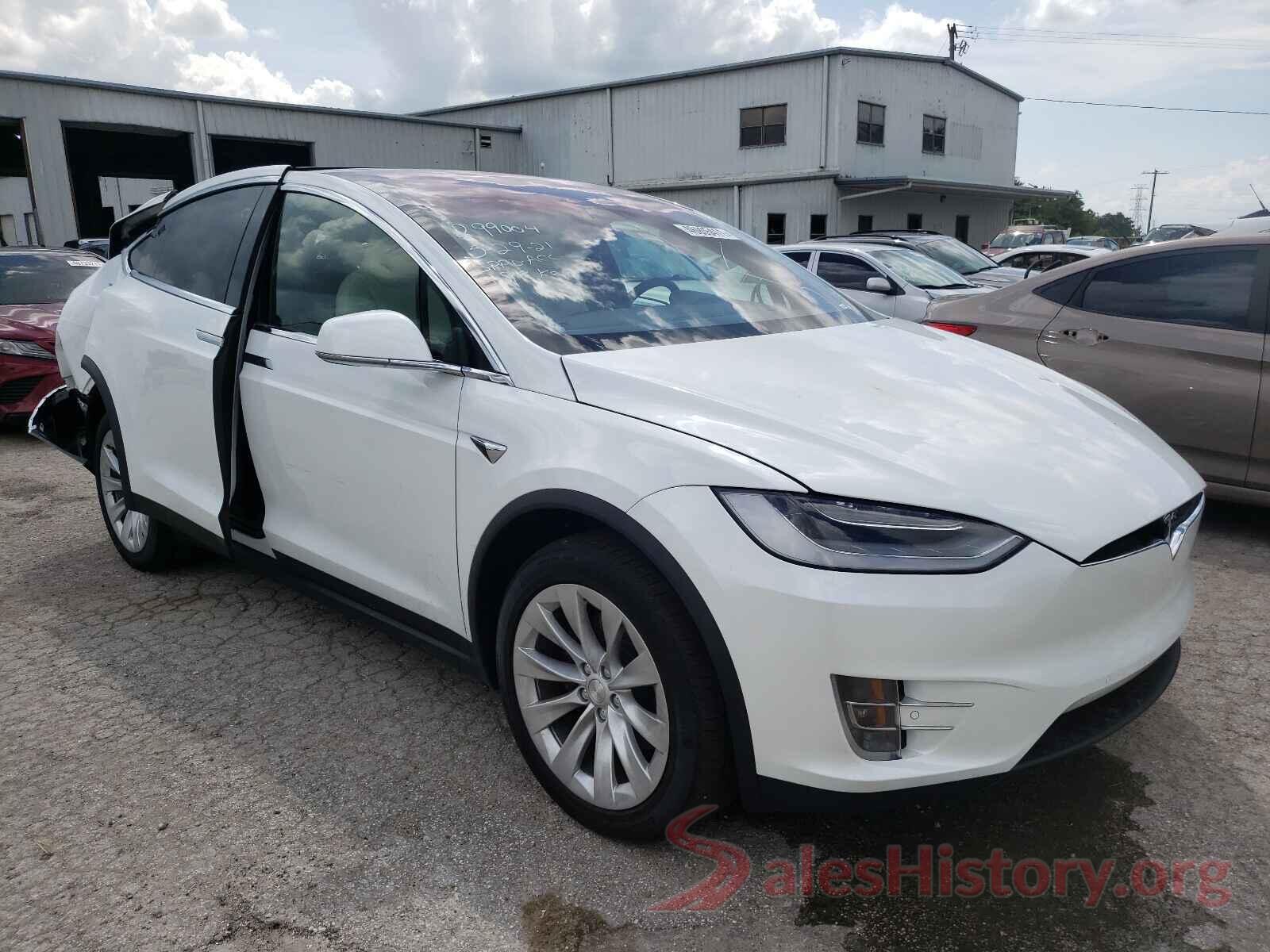 5YJXCDE25LF301649 2020 TESLA MODEL X