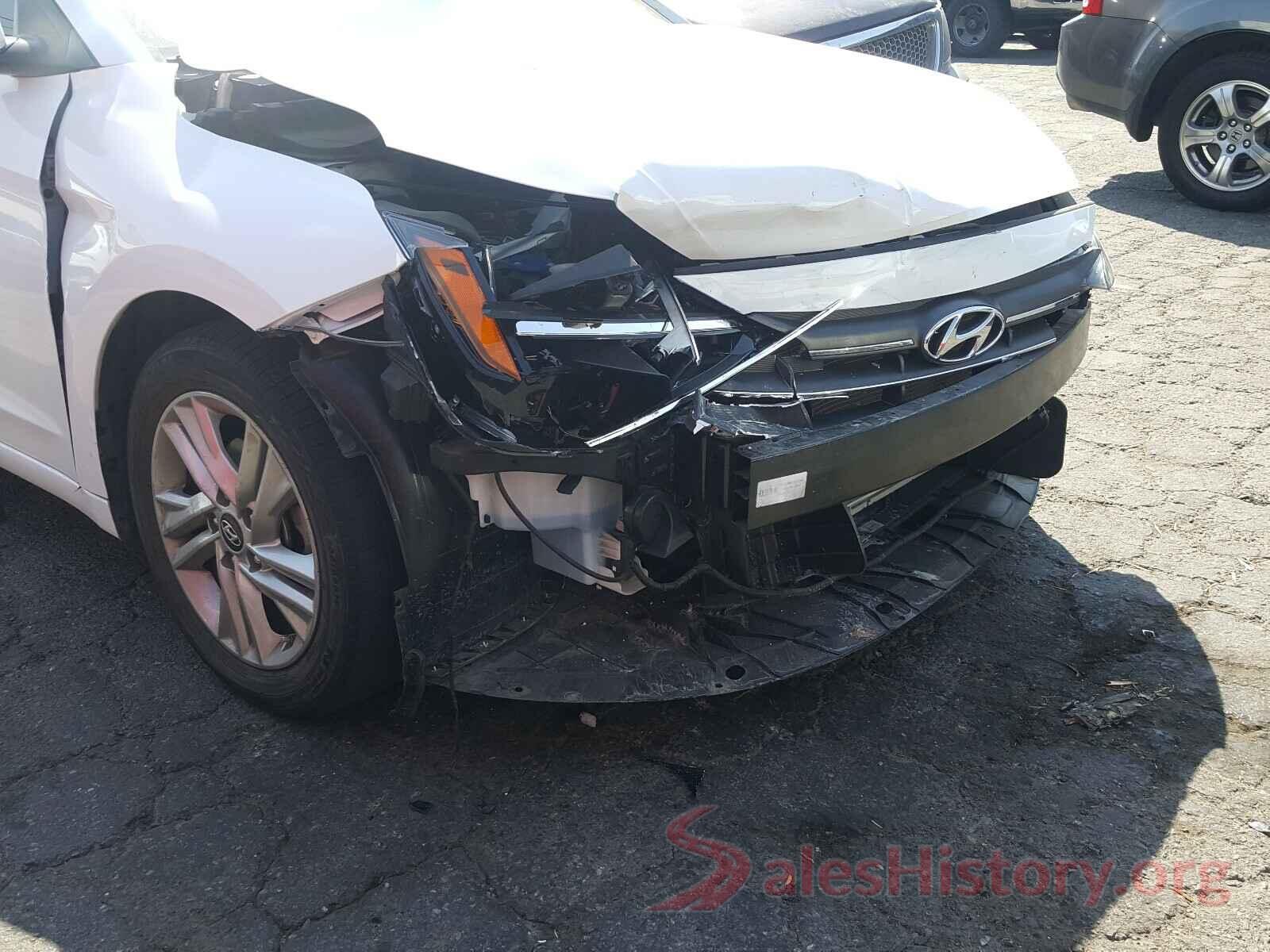 5NPD84LF2KH413996 2019 HYUNDAI ELANTRA