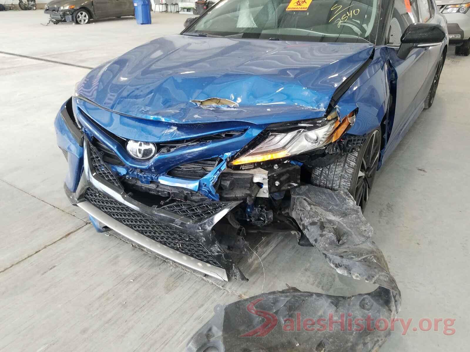 4T1B61HK8JU112540 2018 TOYOTA CAMRY