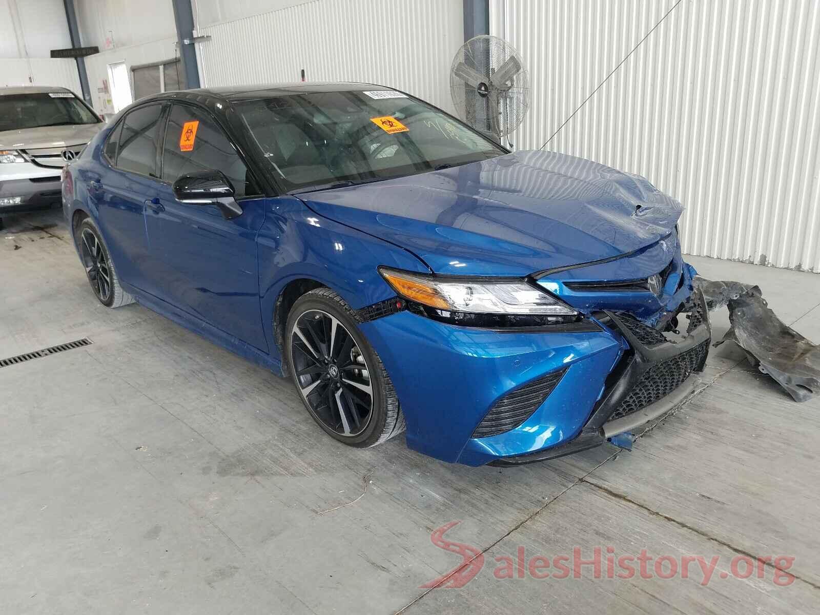 4T1B61HK8JU112540 2018 TOYOTA CAMRY