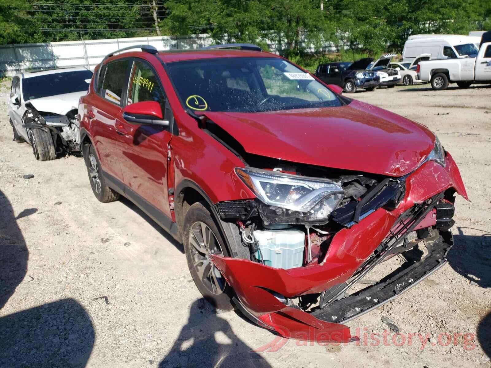 JTMRFREV6HJ115304 2017 TOYOTA RAV4