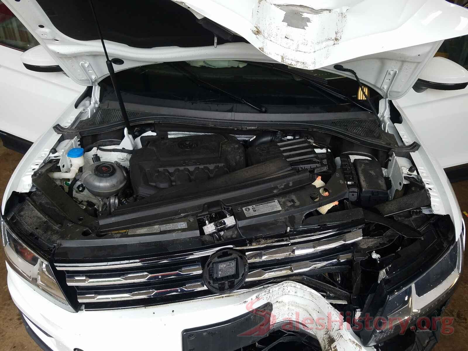 3VV2B7AX1JM205088 2018 VOLKSWAGEN TIGUAN