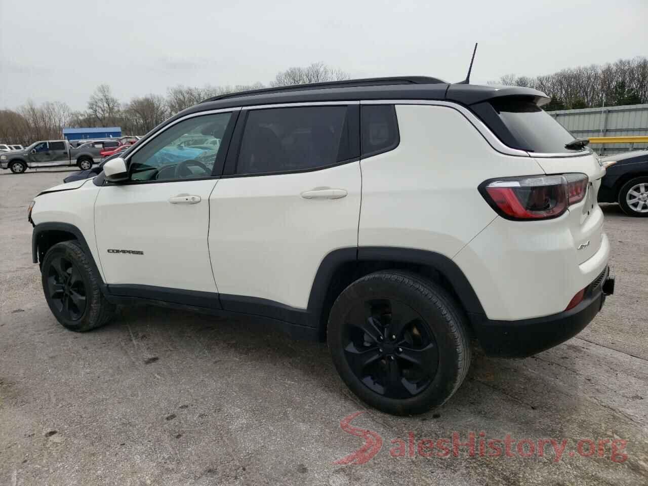 3C4NJDBB2JT270957 2018 JEEP COMPASS