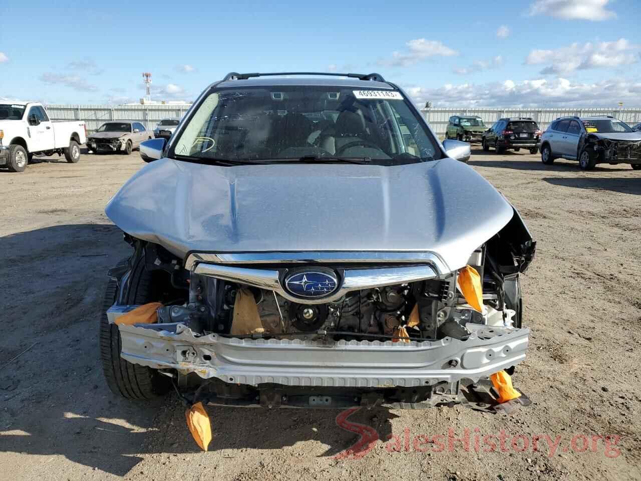 JF2SKAXC4LH520945 2020 SUBARU FORESTER