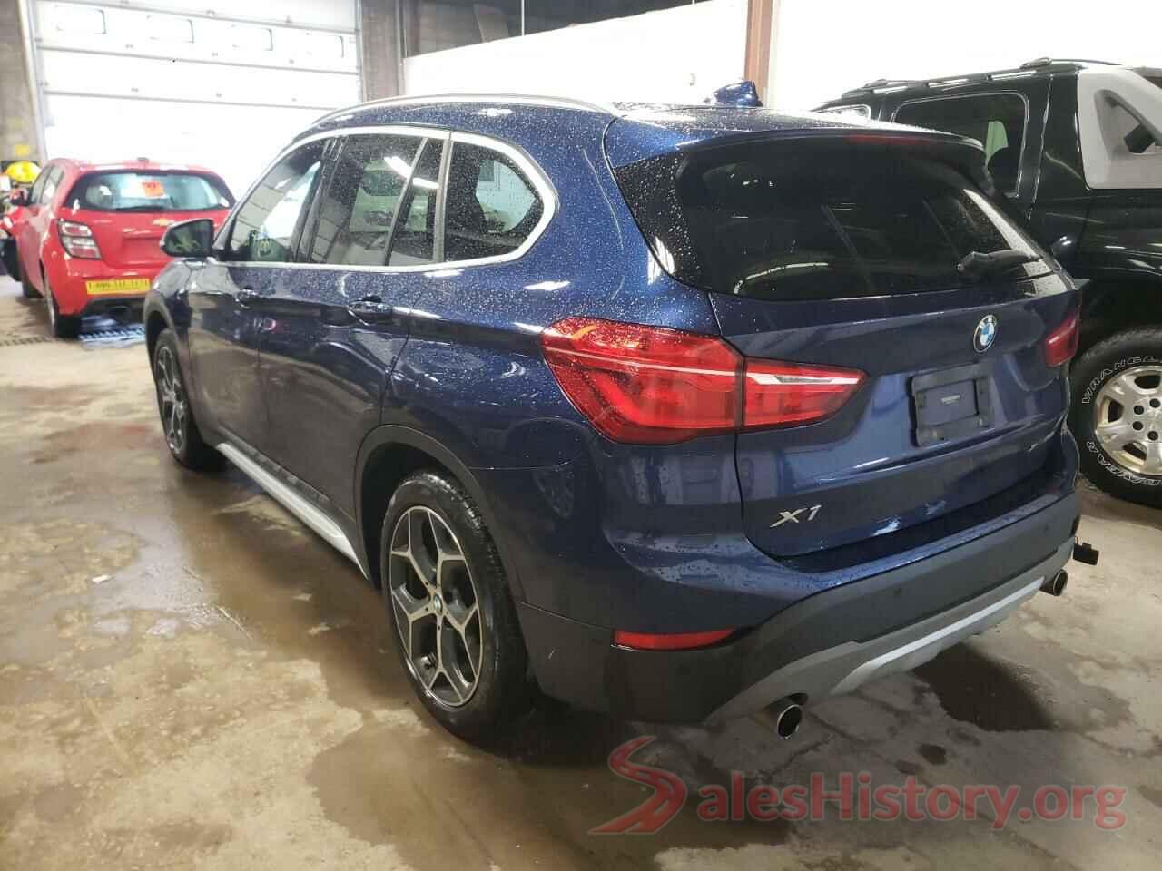 WBXHT3C30J5L29337 2018 BMW X1