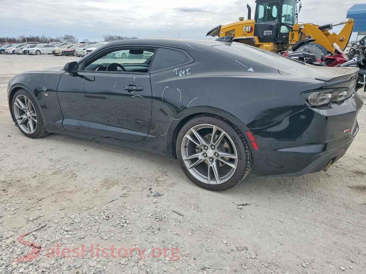 2023 CHEVROLET CAMARO VIN 1G1FA1RX5P0141453, front view