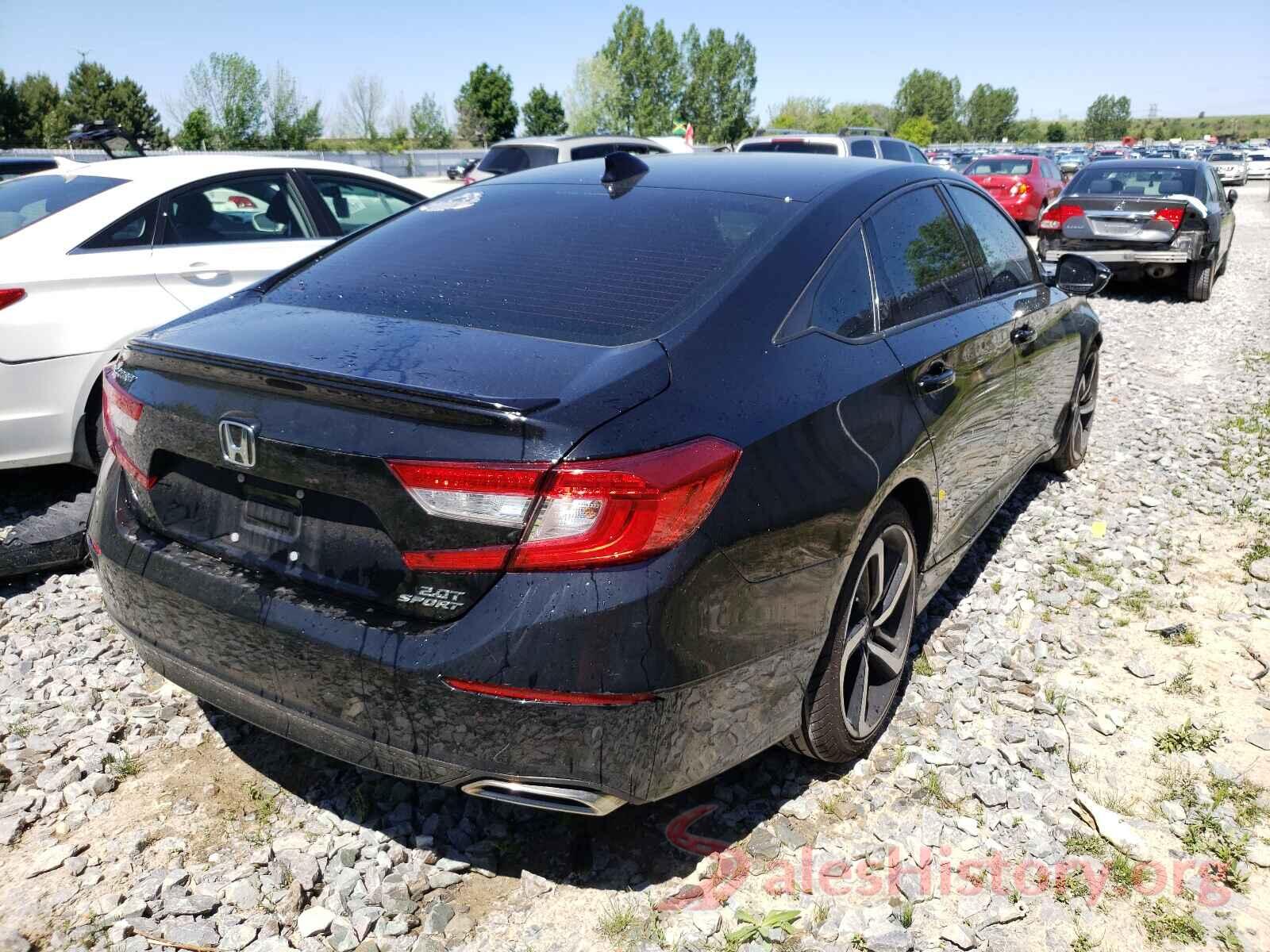 1HGCV2F34JA801832 2018 HONDA ACCORD