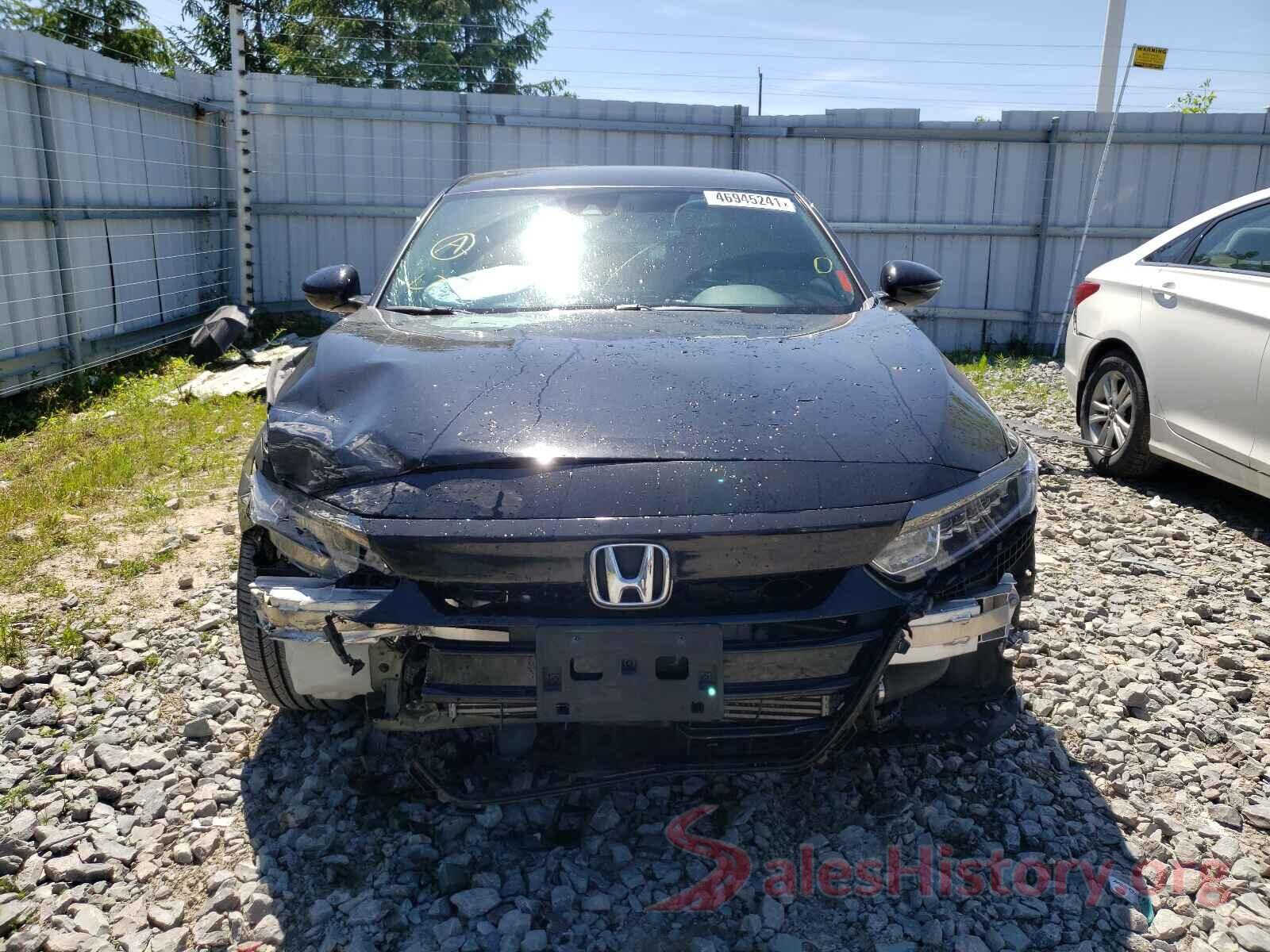 1HGCV2F34JA801832 2018 HONDA ACCORD