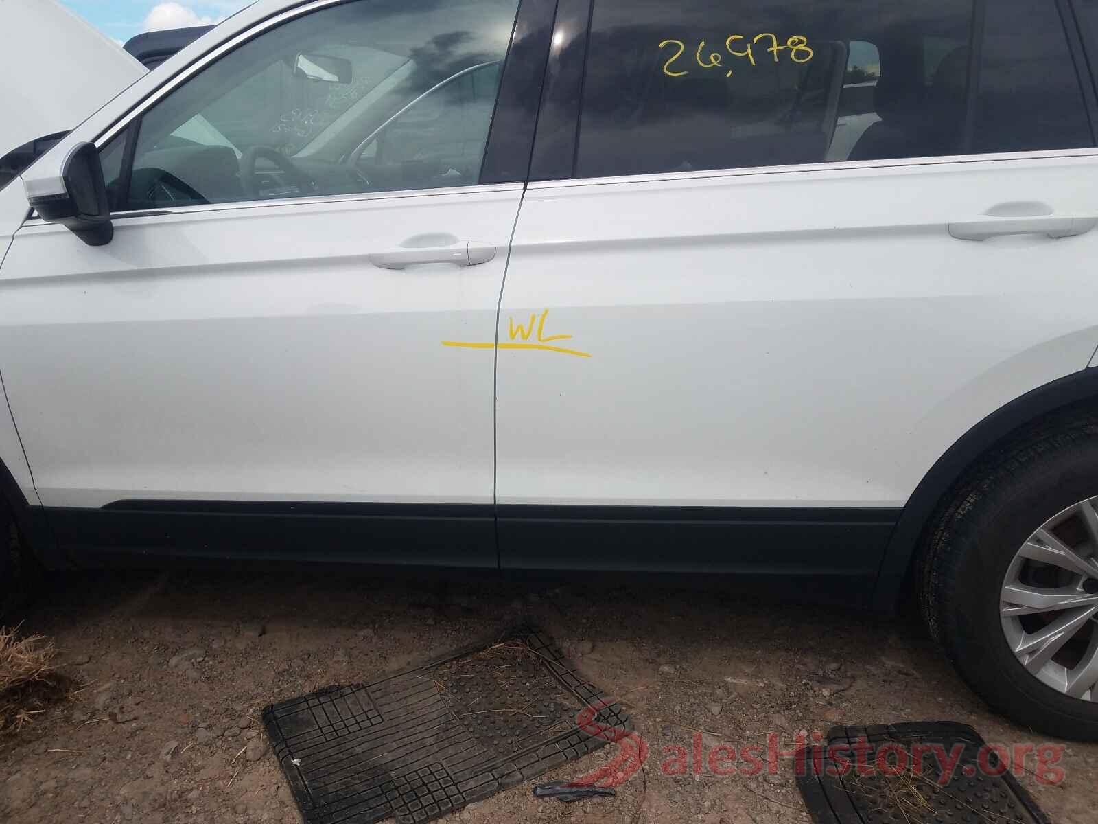 3VV3B7AX5KM060983 2019 VOLKSWAGEN TIGUAN