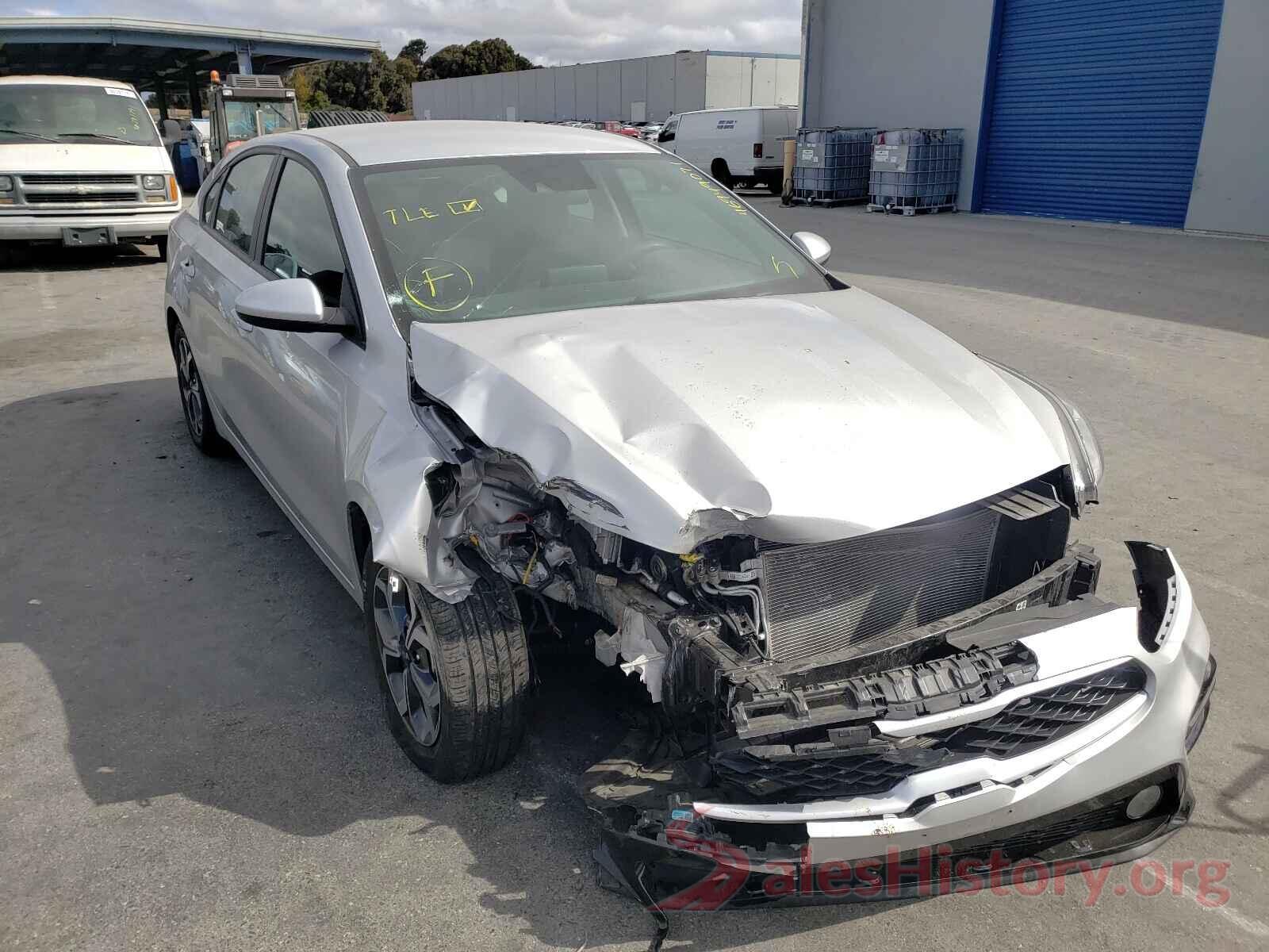 3KPF24AD8KE115842 2019 KIA FORTE