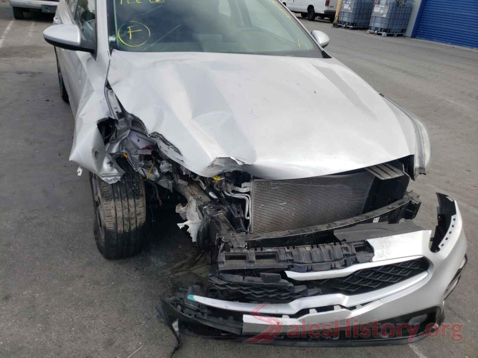 3KPF24AD8KE115842 2019 KIA FORTE