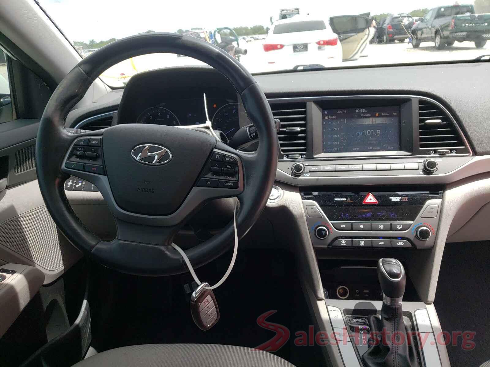 5NPD84LF3HH062797 2017 HYUNDAI ELANTRA