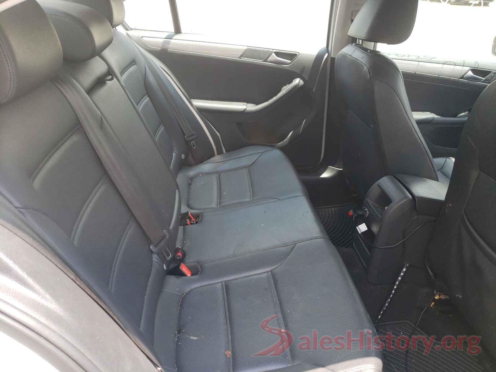 3VWDB7AJ5JM248722 2018 VOLKSWAGEN JETTA