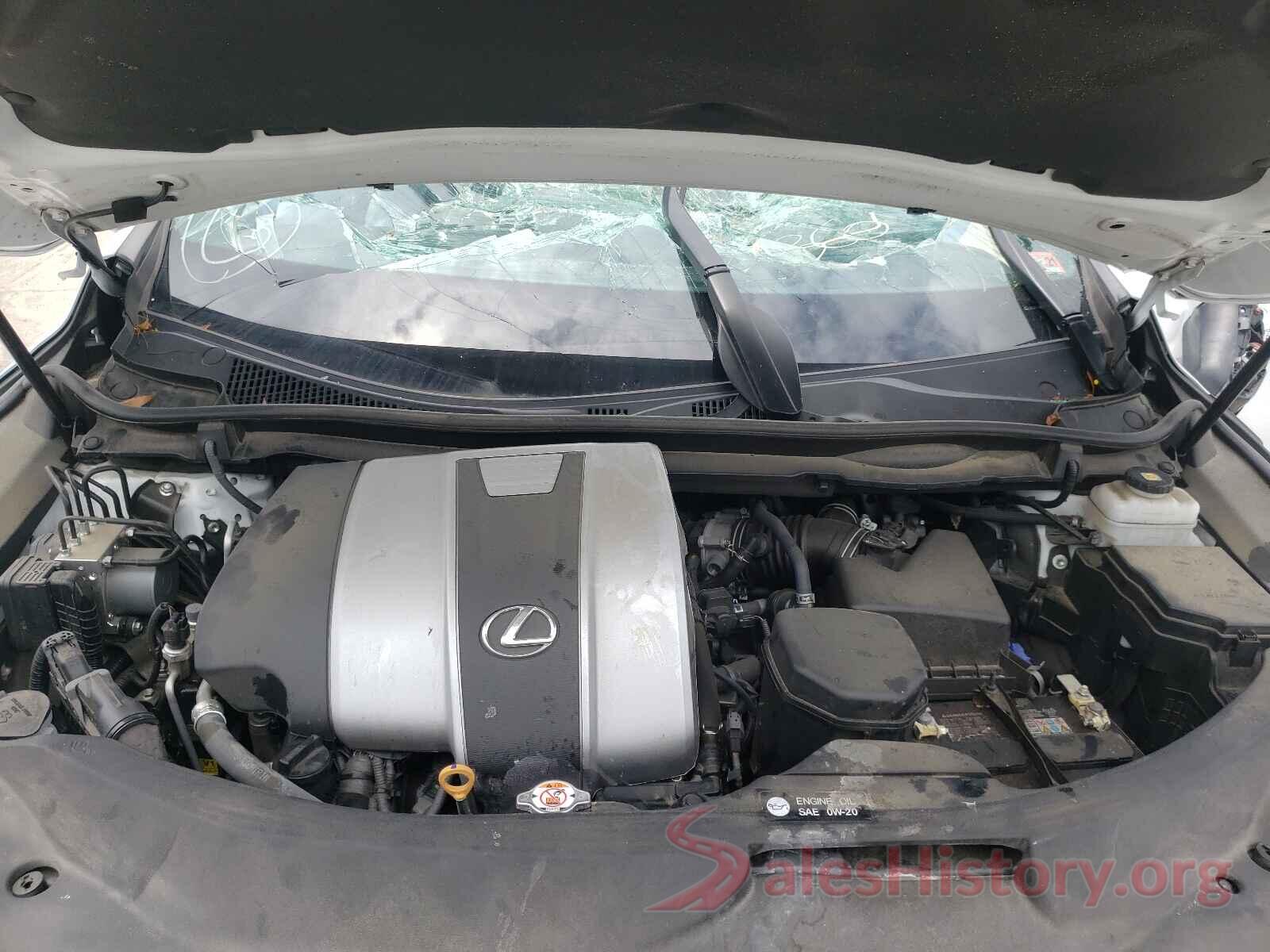 2T2BZMCA2KC210811 2019 LEXUS RX350