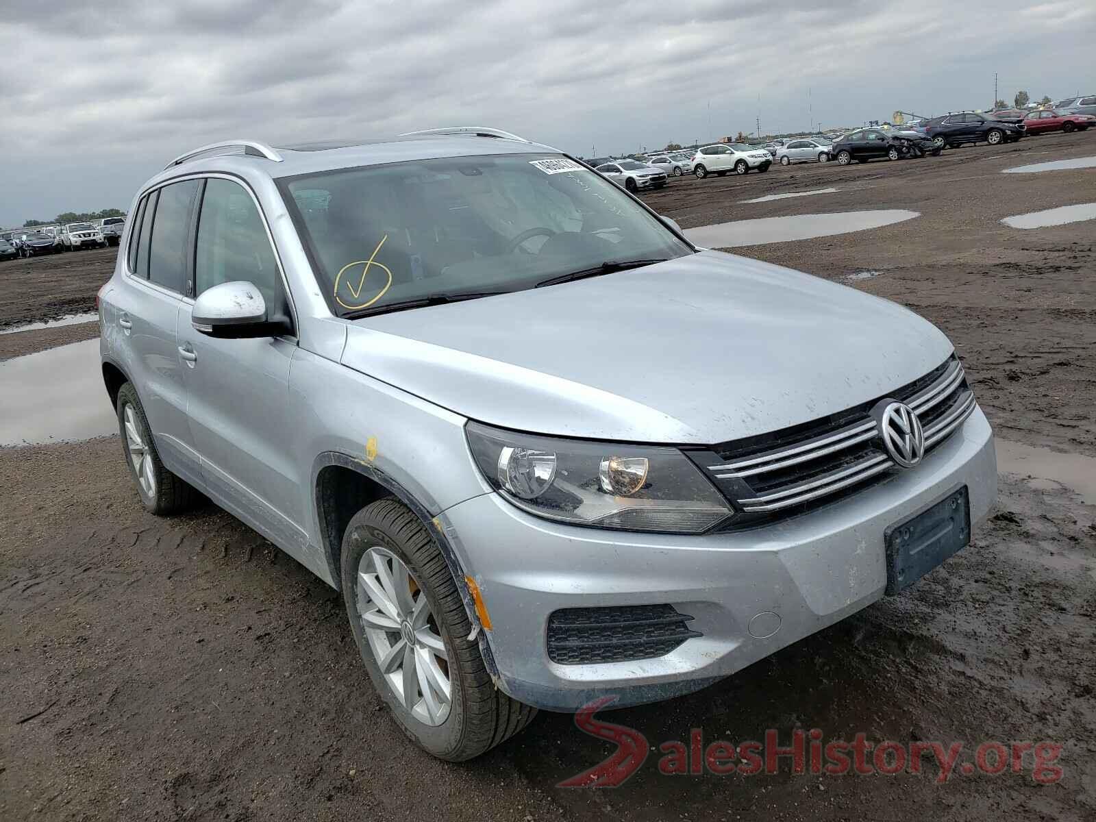 WVGSV7AX2HK019952 2017 VOLKSWAGEN TIGUAN