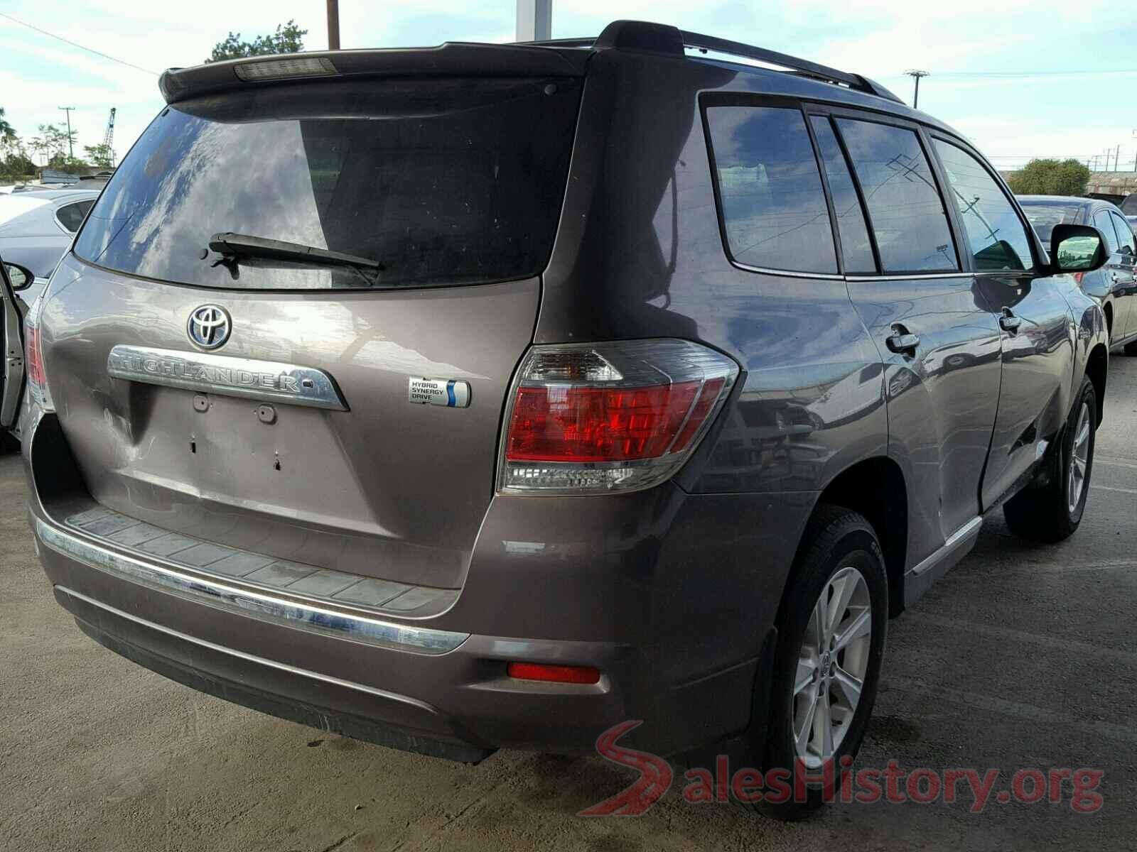 JTEBC3EH6B2001589 2011 TOYOTA HIGHLANDER