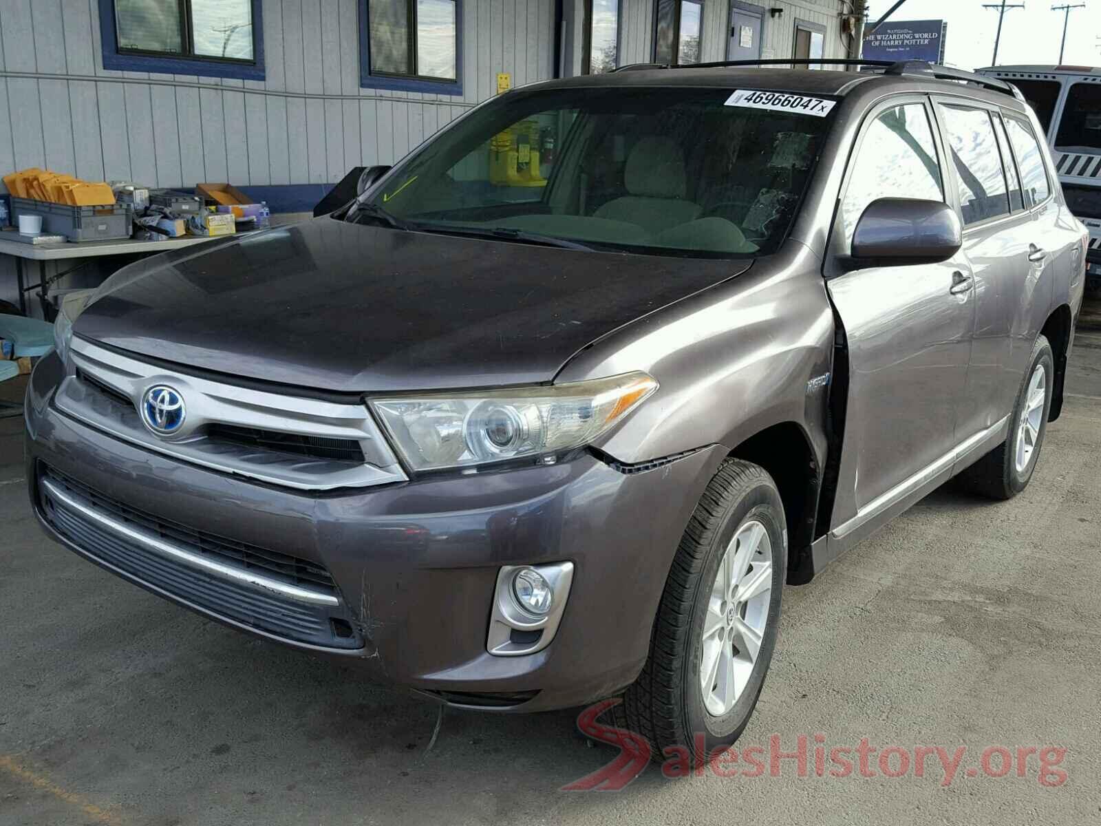 JTEBC3EH6B2001589 2011 TOYOTA HIGHLANDER