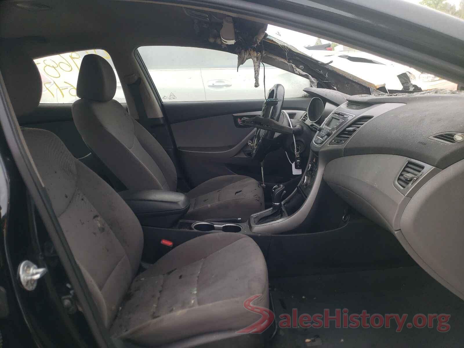 5NPDH4AE6GH792261 2016 HYUNDAI ELANTRA