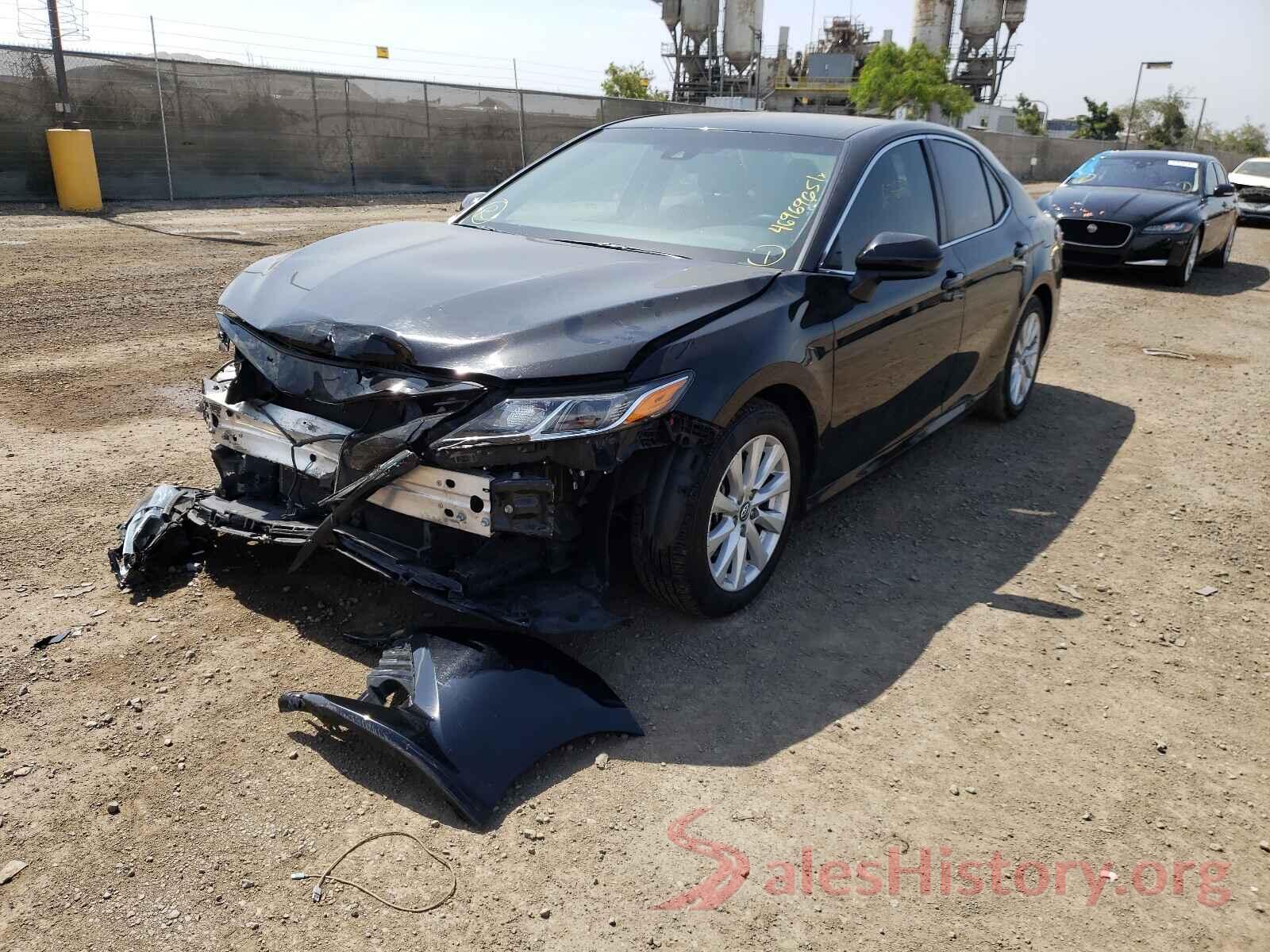 4T1B11HK7JU056444 2018 TOYOTA CAMRY