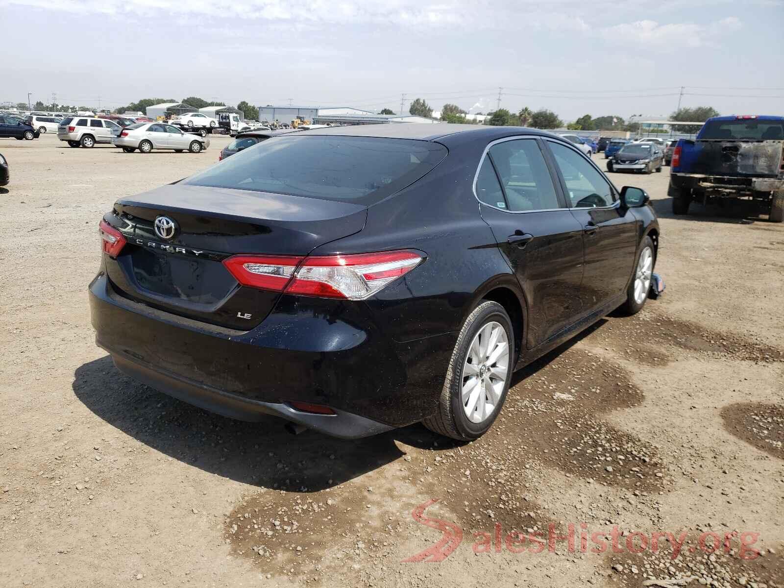 4T1B11HK7JU056444 2018 TOYOTA CAMRY