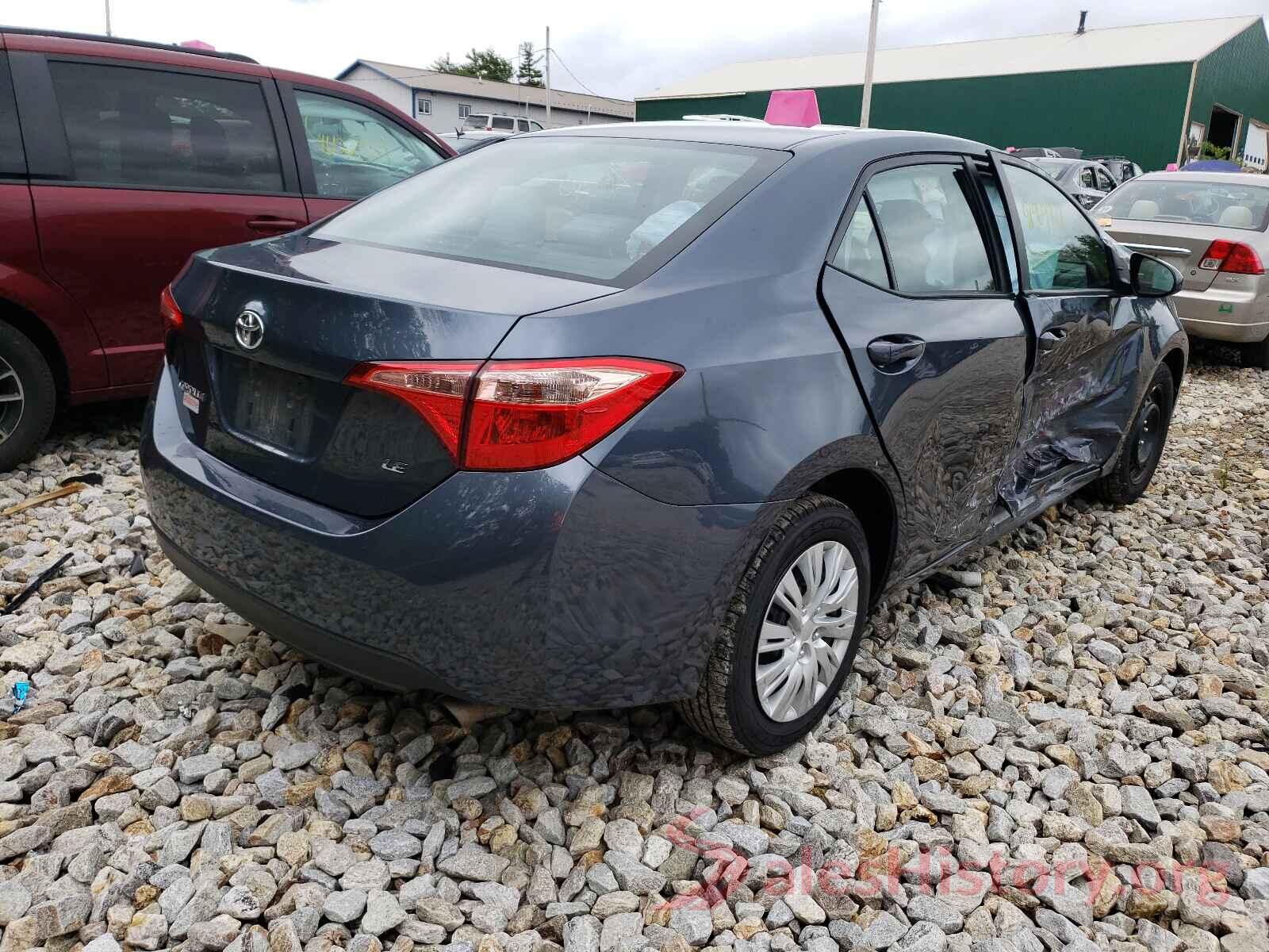 2T1BURHE4JC087698 2018 TOYOTA COROLLA