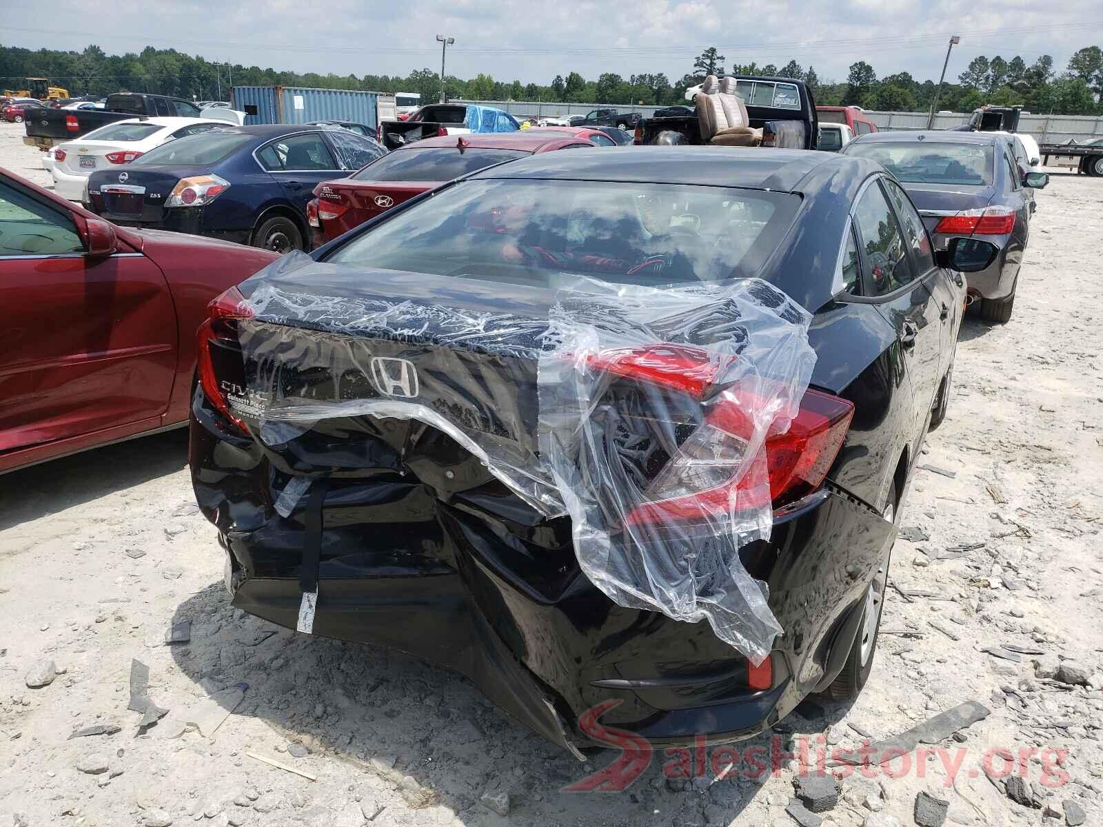 19XFC2F5XJE043057 2018 HONDA CIVIC