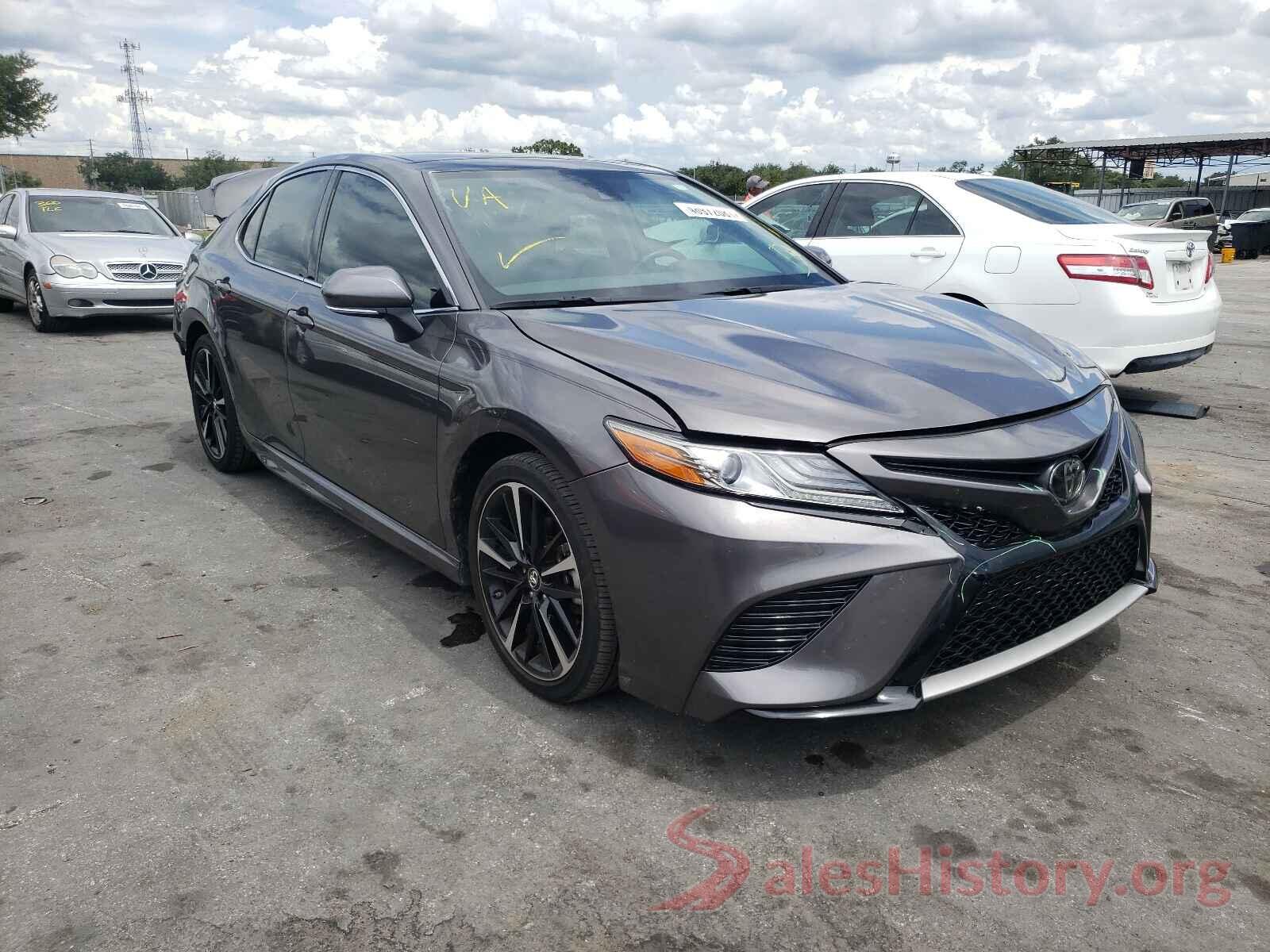 4T1B61HK8KU281099 2019 TOYOTA CAMRY