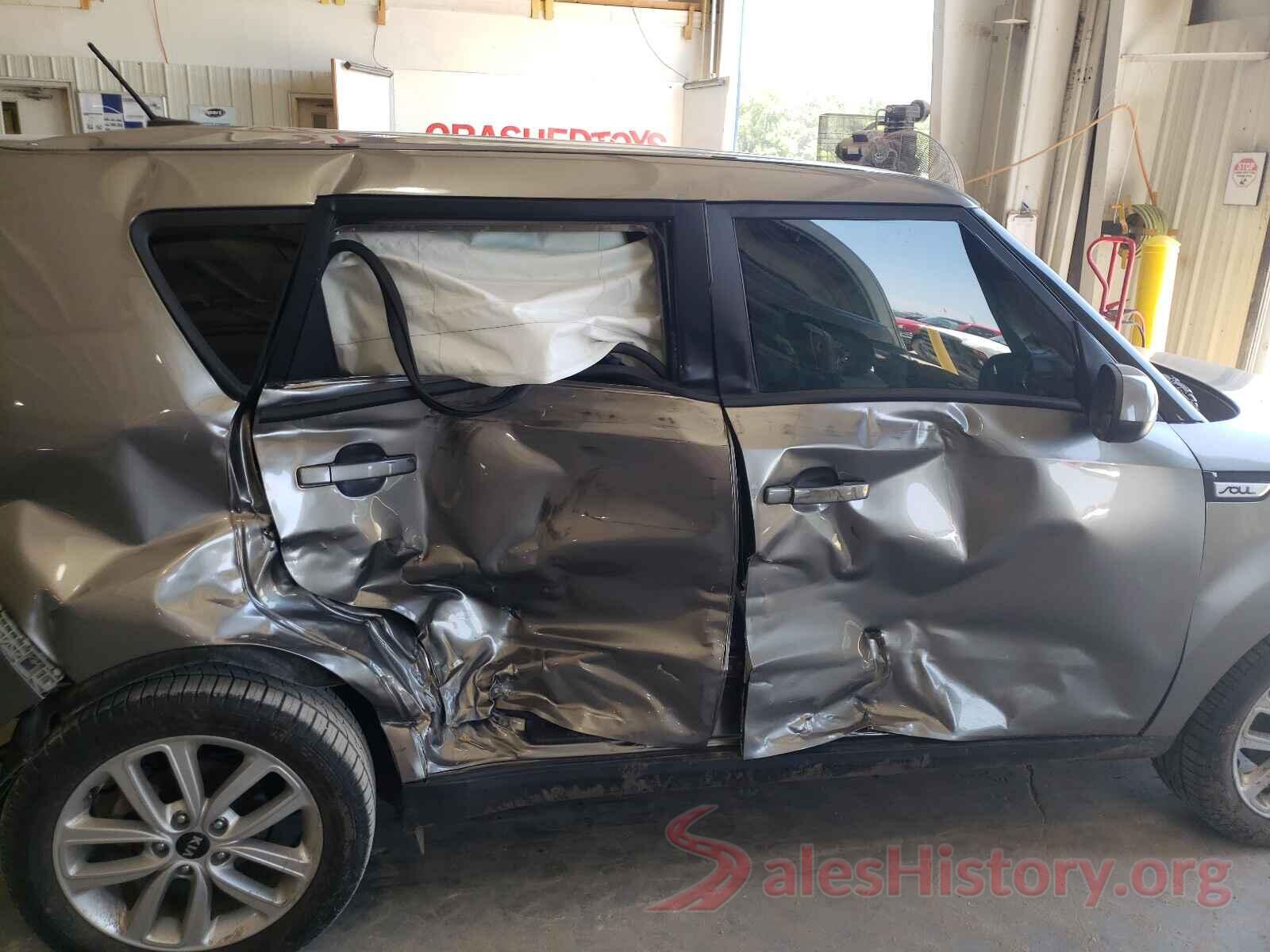 KNDJP3A55K7021464 2019 KIA SOUL