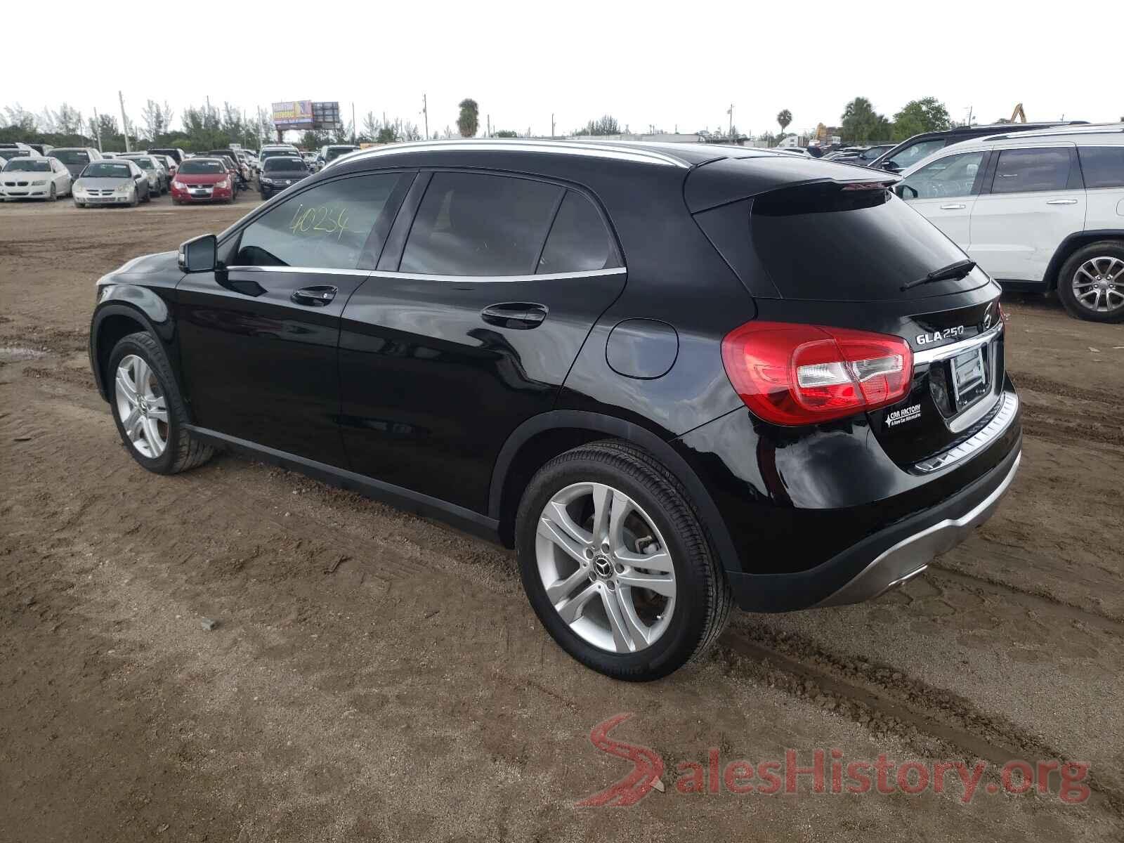 WDCTG4EB6JJ397228 2018 MERCEDES-BENZ GLA-CLASS