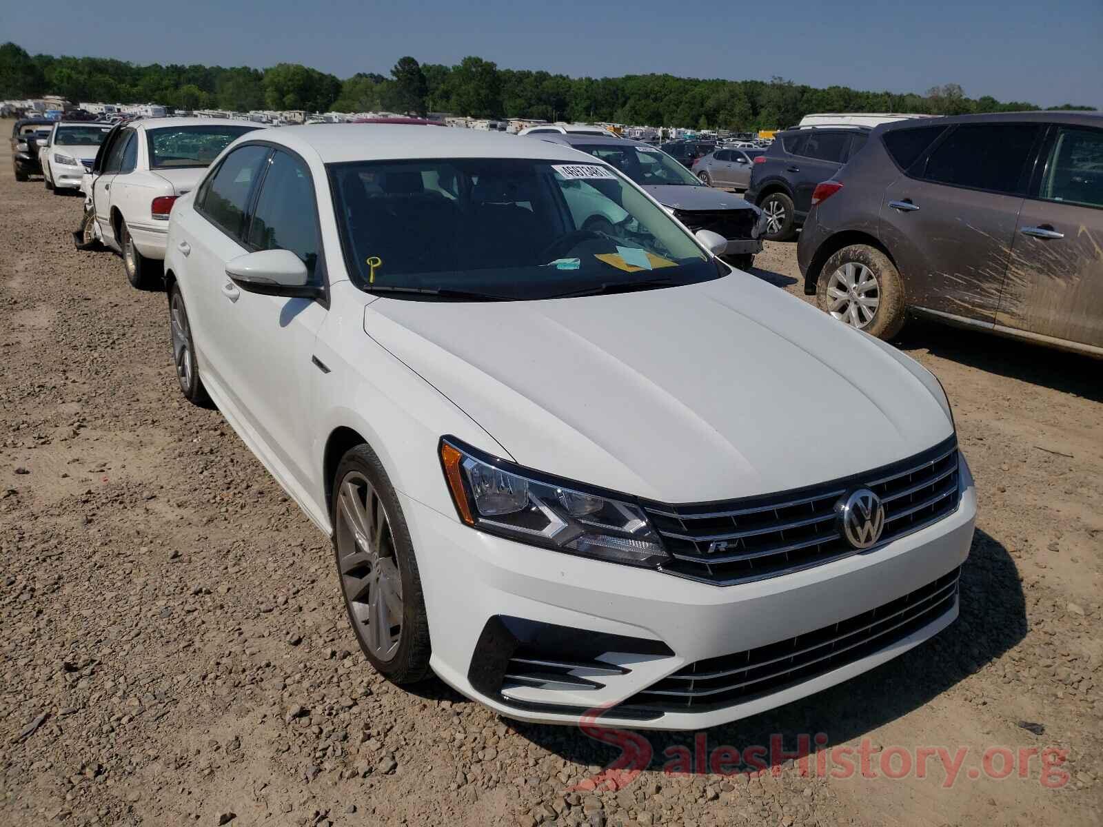 1VWAA7A34JC030263 2018 VOLKSWAGEN PASSAT