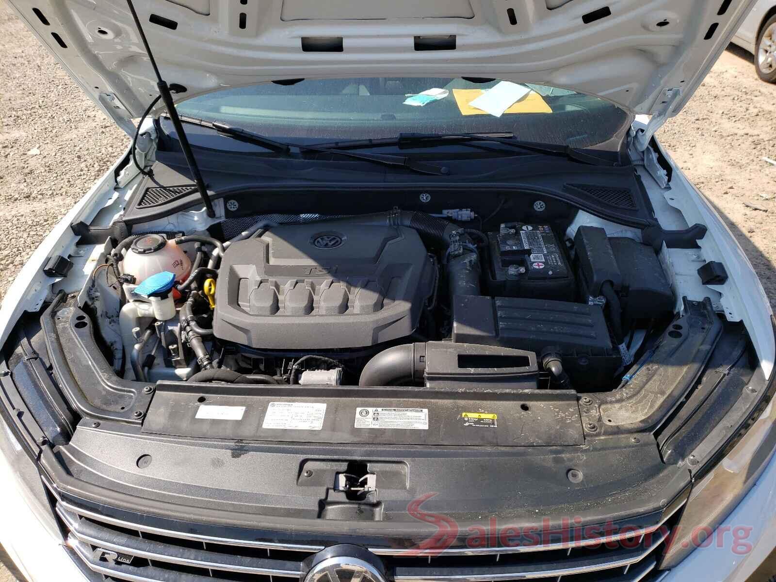 1VWAA7A34JC030263 2018 VOLKSWAGEN PASSAT