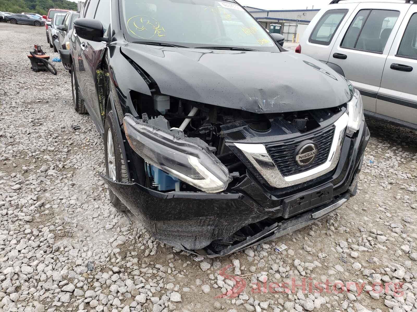 KNMAT2MT3JP518883 2018 NISSAN ROGUE