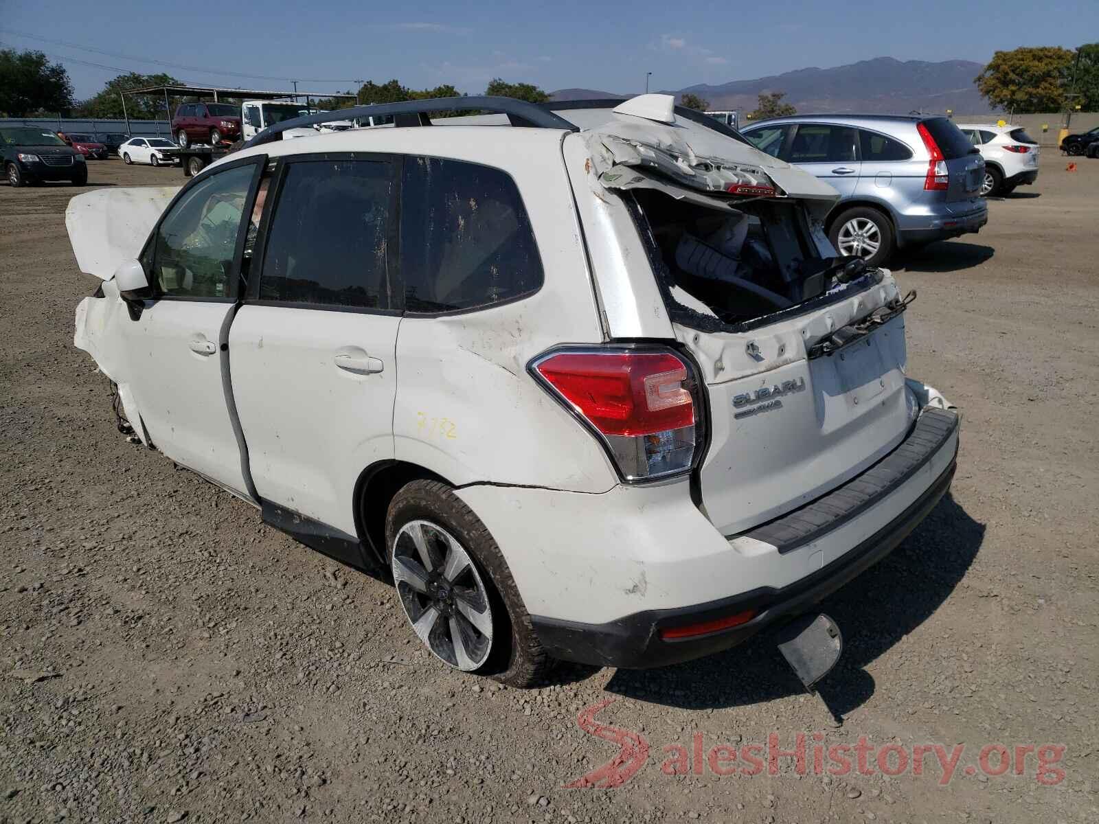 JF2SJAGC7HH492519 2017 SUBARU FORESTER